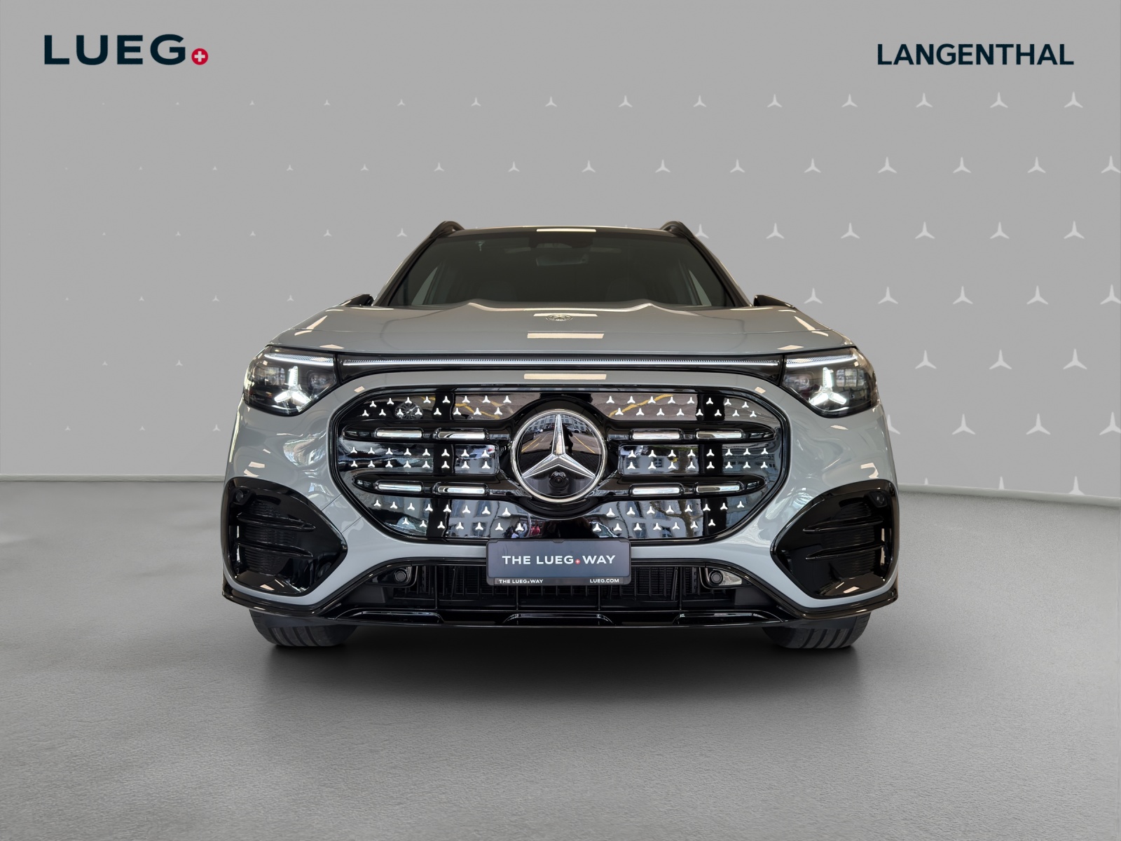 MERCEDES-BENZ GLB 350 4MATIC with EQ Technology-image-5