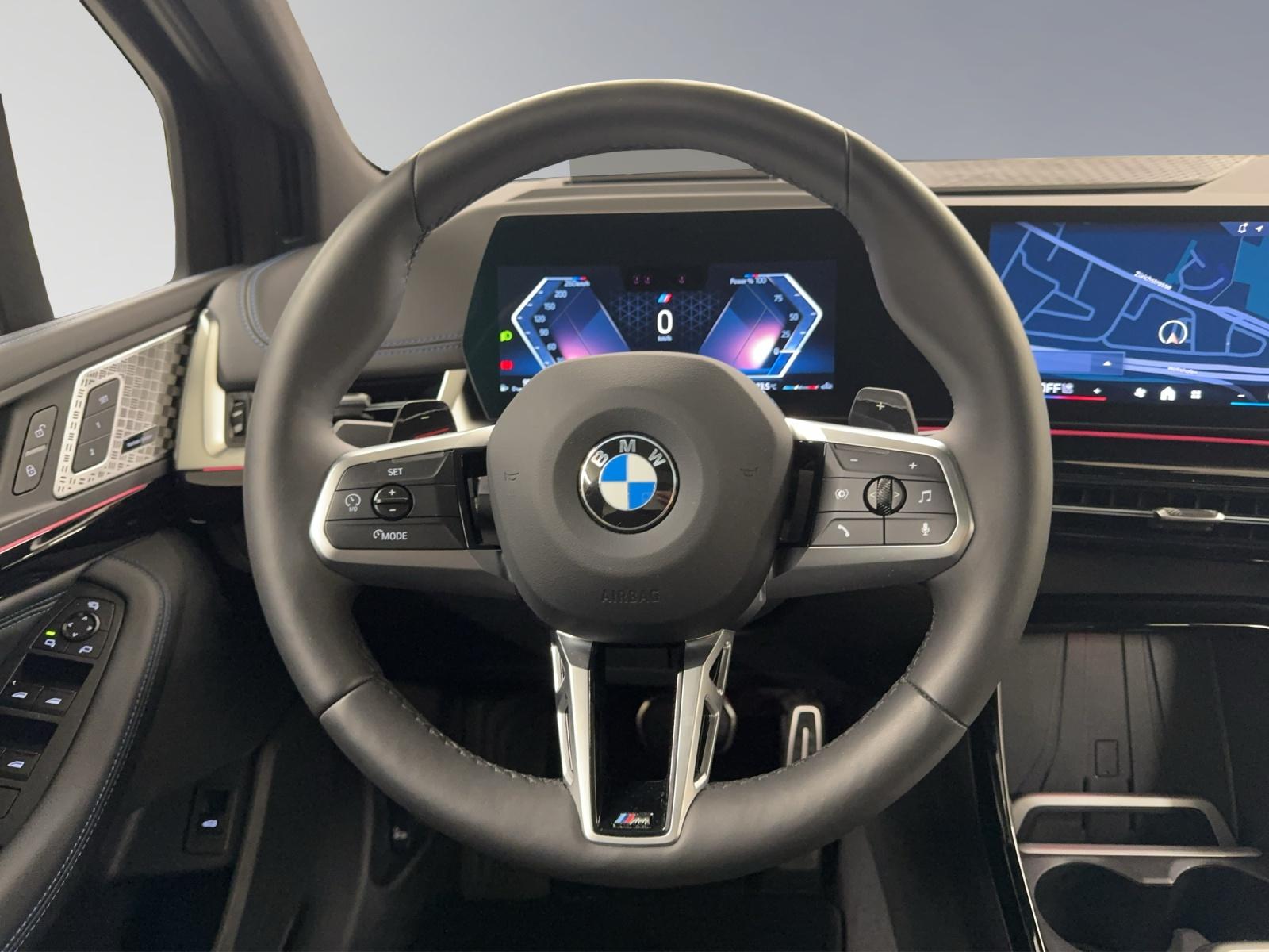 BMW 223d xDrive Active Tourer-image-13