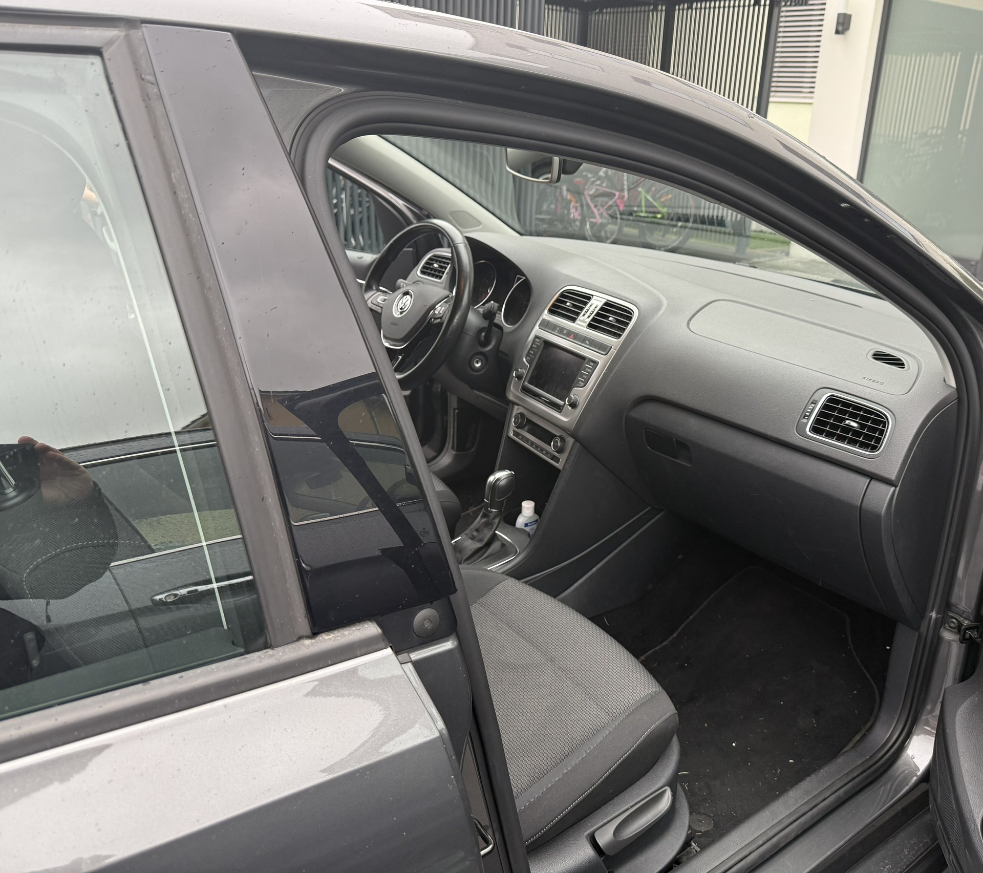 VW Polo 1.2 TSI BMT Highline DSG * Frisch ab MFK * Frisch ab Service * 8-fach bereift-image-4