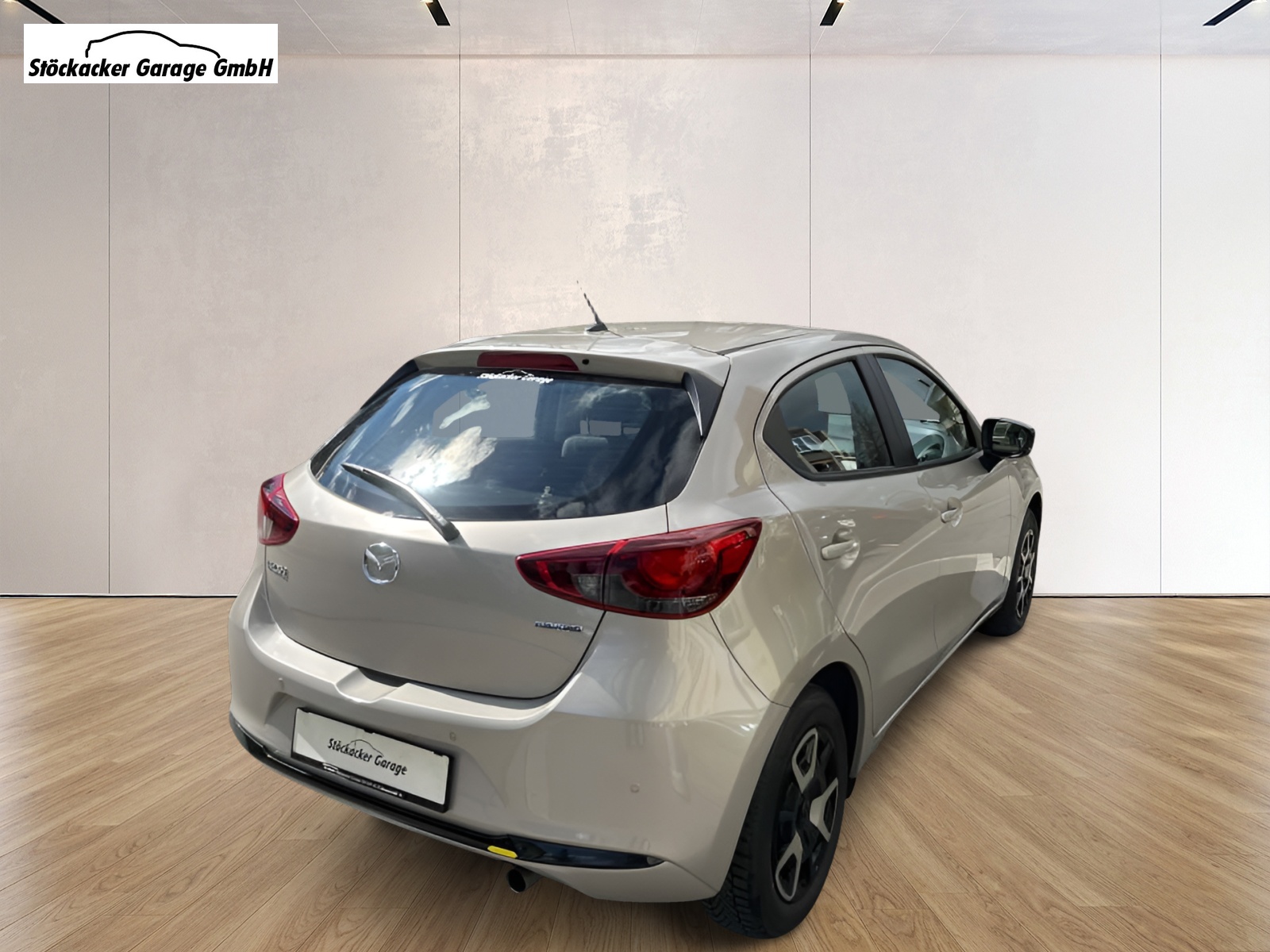 MAZDA 2 1.5 90 Center-Line-showroom-element-3