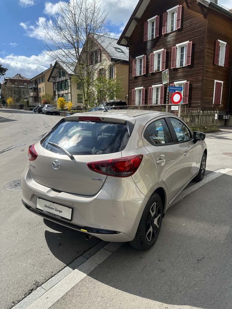 MAZDA 2 1.5 90 Center-Line-image-3