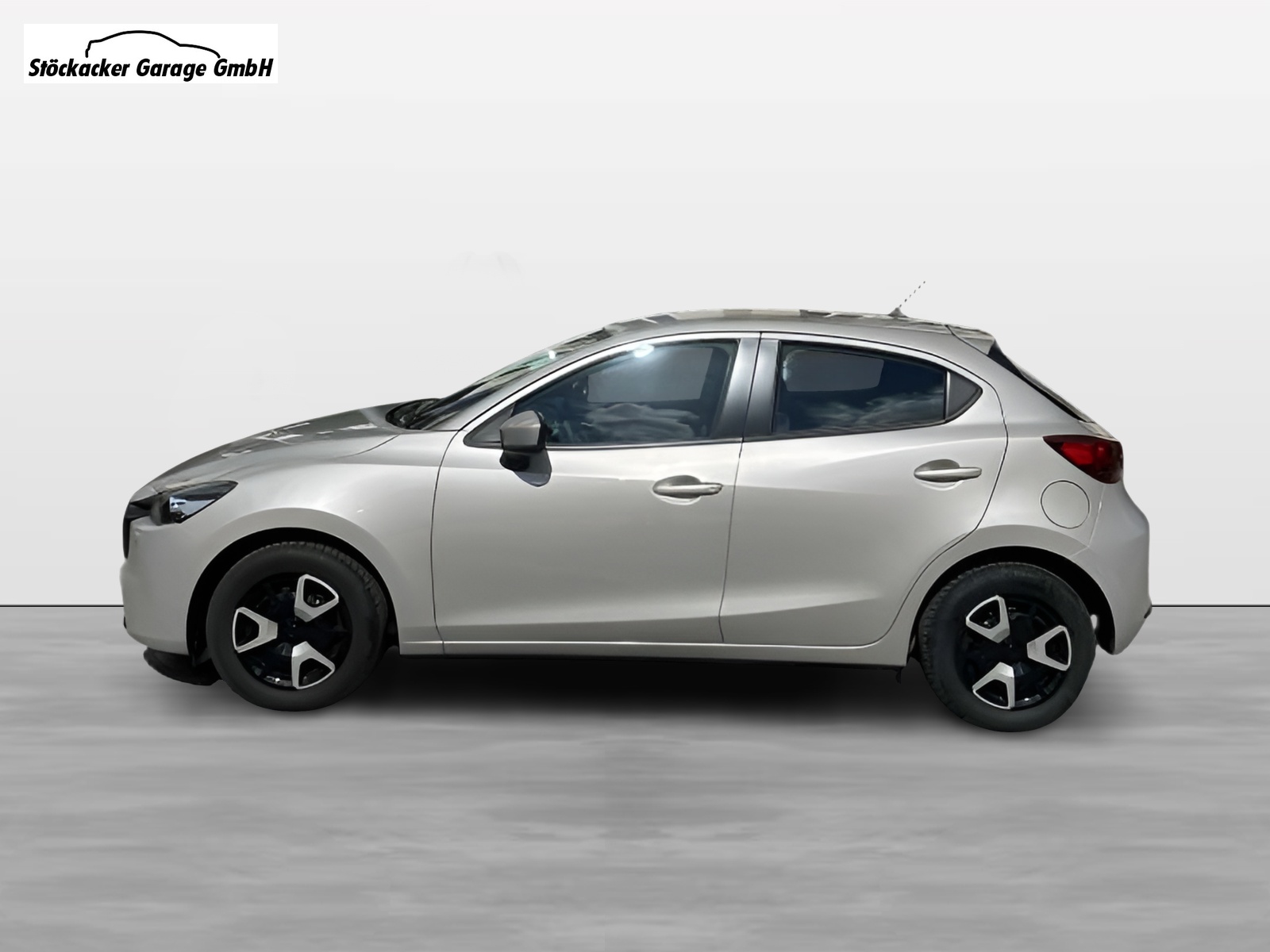 MAZDA 2 1.5 90 Center-Line-image-6