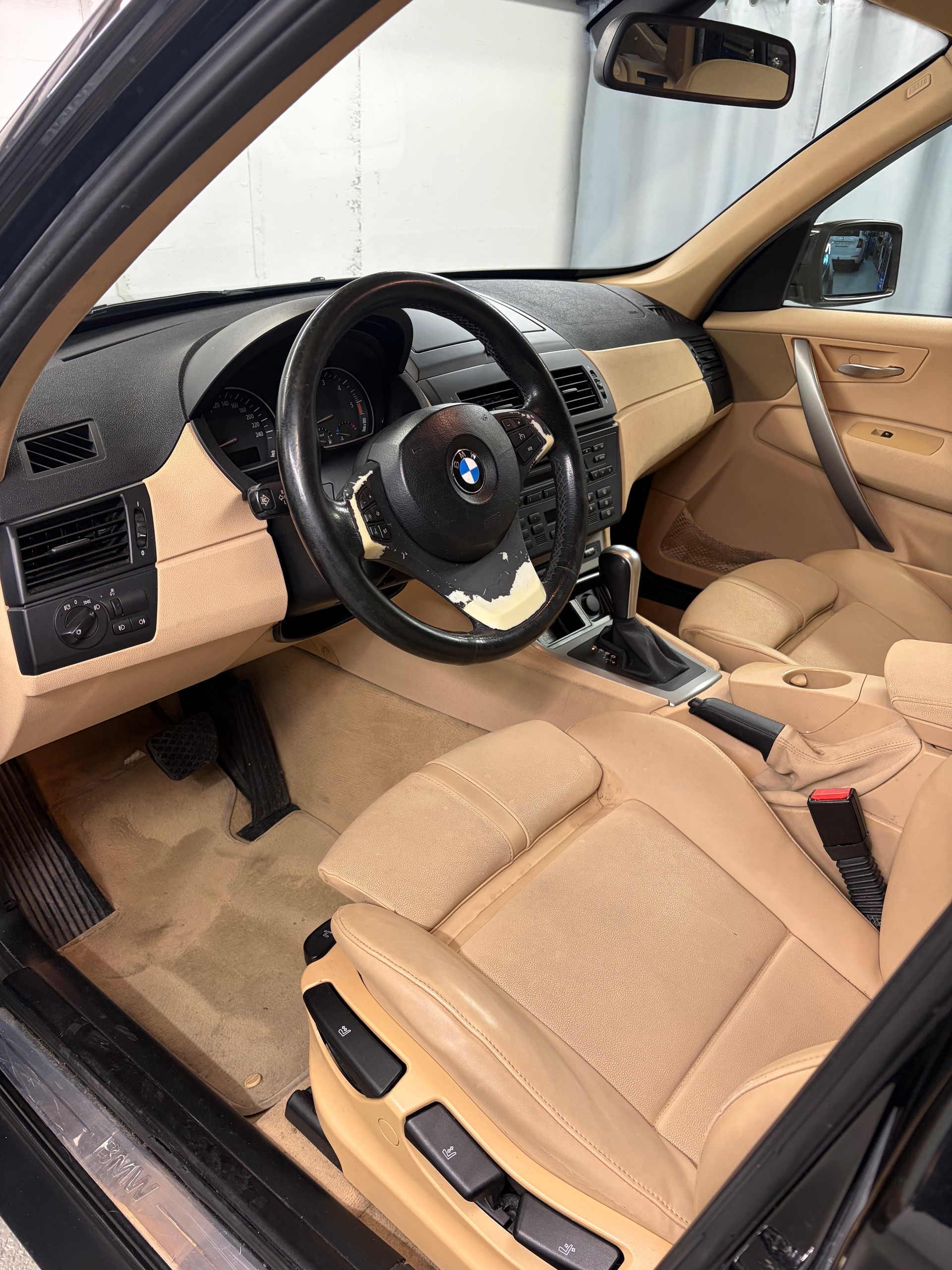 BMW X3 3.0d-image-6