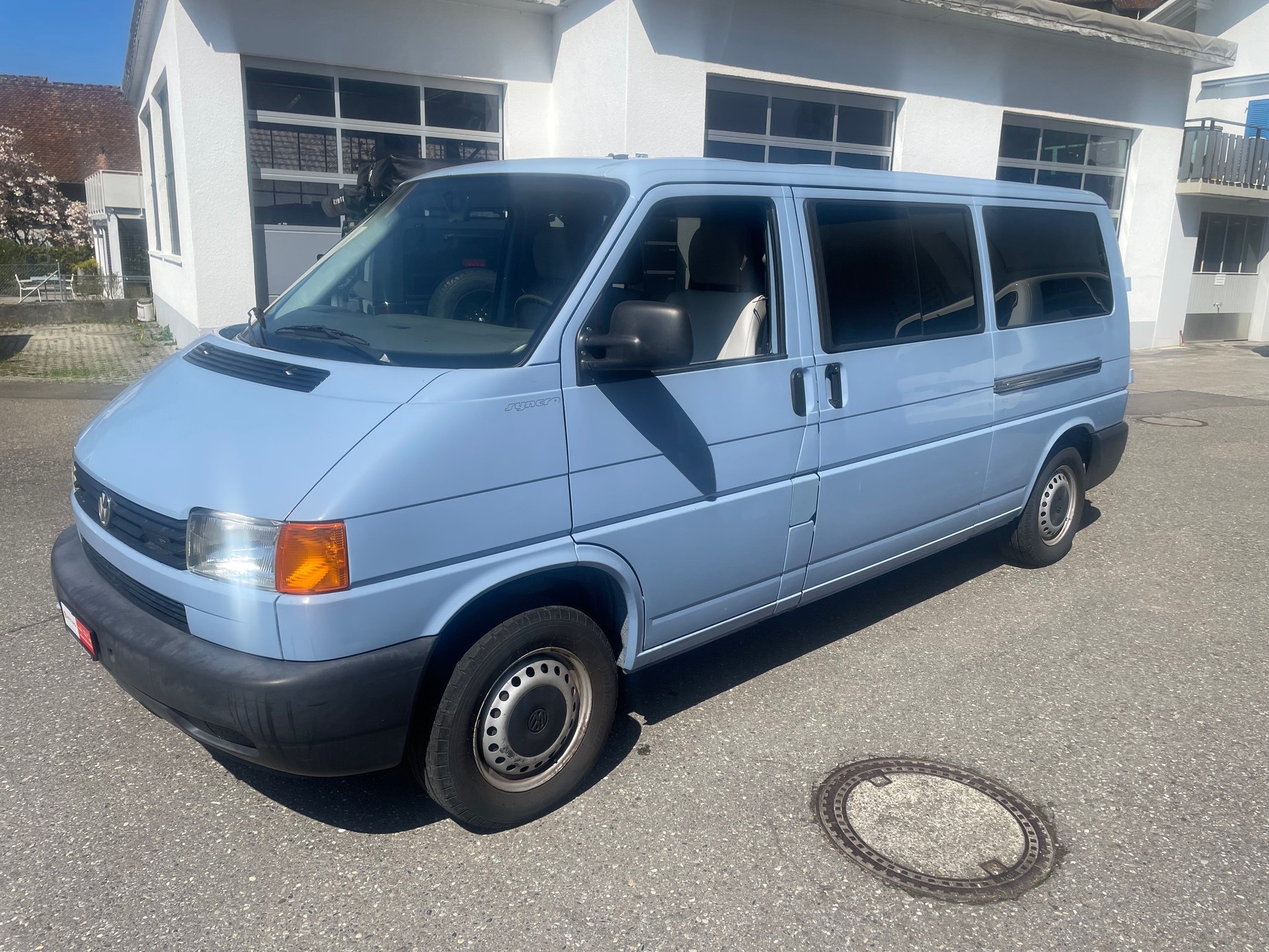 VW T4 2.5i Syncro-image-0