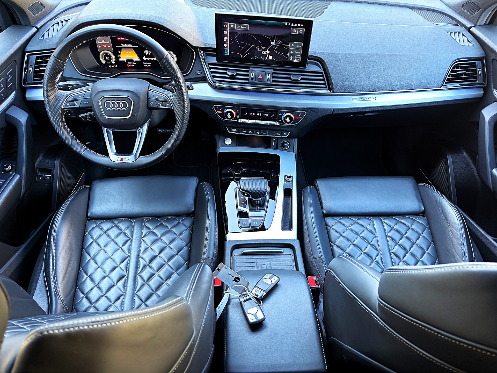 AUDI Q5 50 TFSI e PHEV * S line * quattro S-tronic-image-8