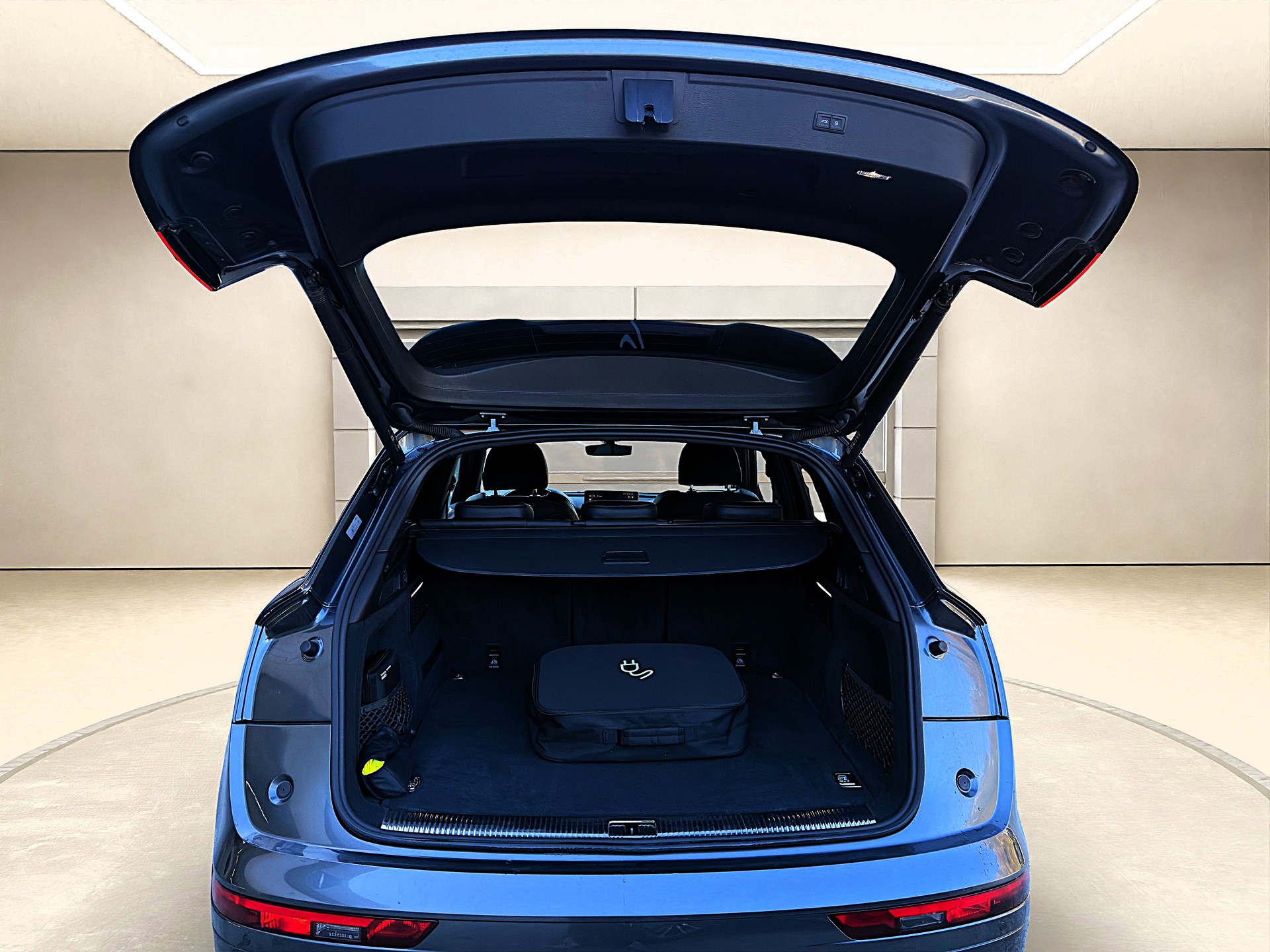 AUDI Q5 50 TFSI e PHEV * S line * quattro S-tronic-image-15