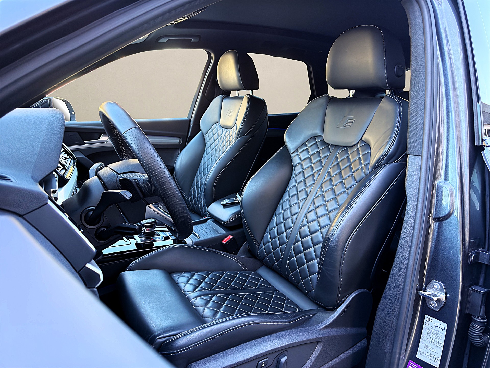AUDI Q5 50 TFSI e PHEV * S line * quattro S-tronic-image-0