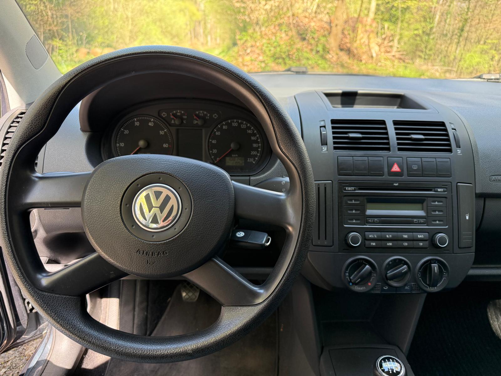 VW Polo 1.4 16V Comfortline-image-1