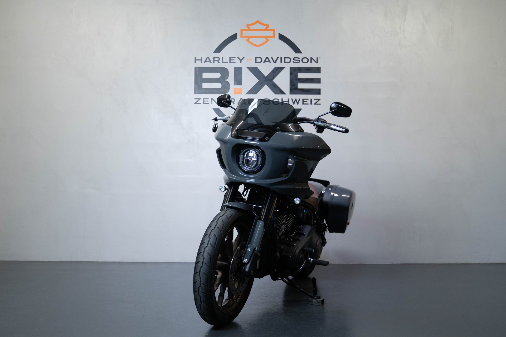 HARLEY-DAVIDSON FXLRST Low Rider ST 117-showroom-element-2