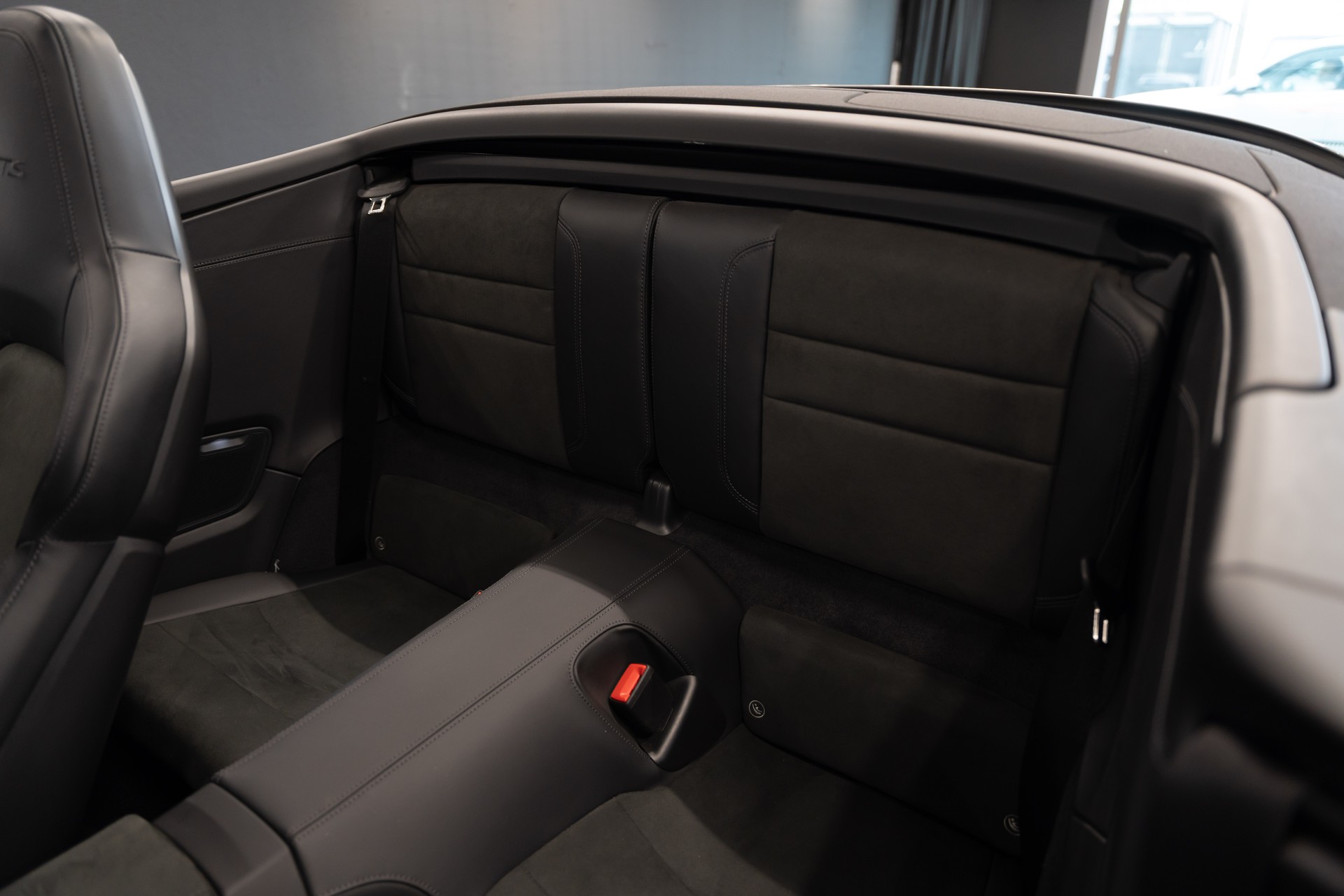 PORSCHE 911 Carrera GTS Cabriolet PDK / GTS Sitze / Kreide / Sport Chrono uvm.-image-15