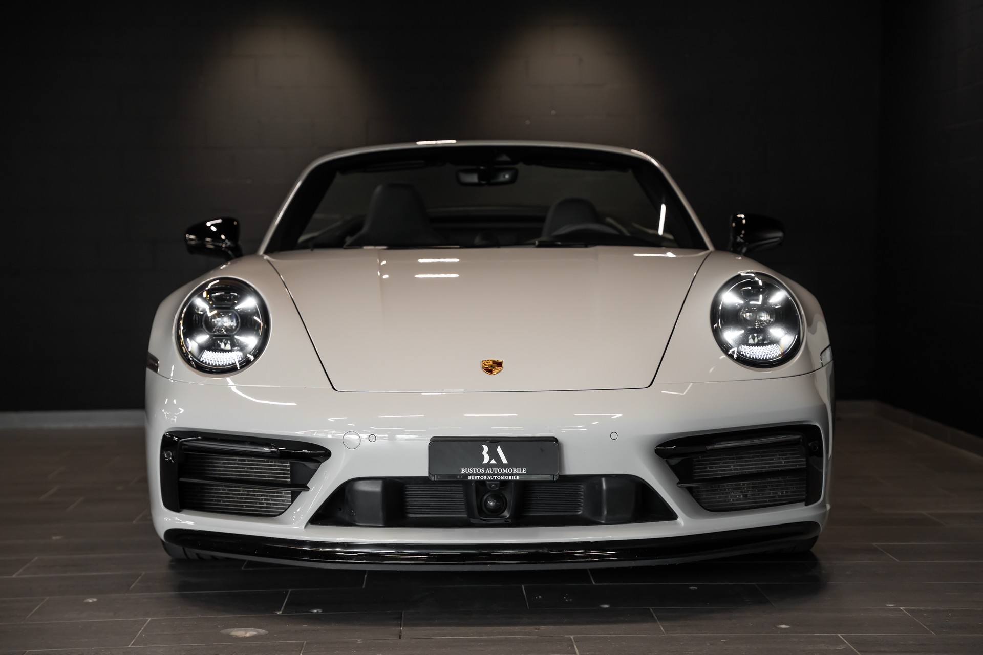 PORSCHE 911 Carrera GTS Cabriolet PDK / GTS Sitze / Kreide / Sport Chrono uvm.-image-5