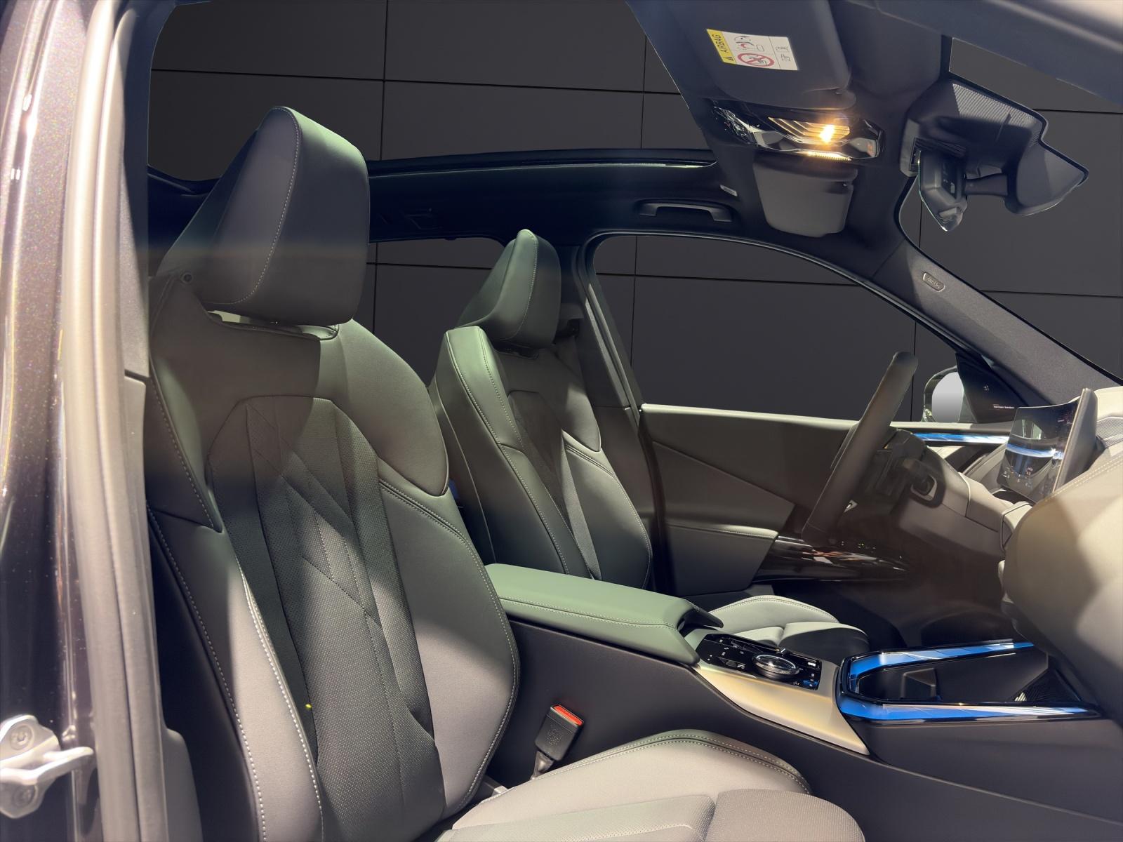 BMW X3 30e xDrive-image-8