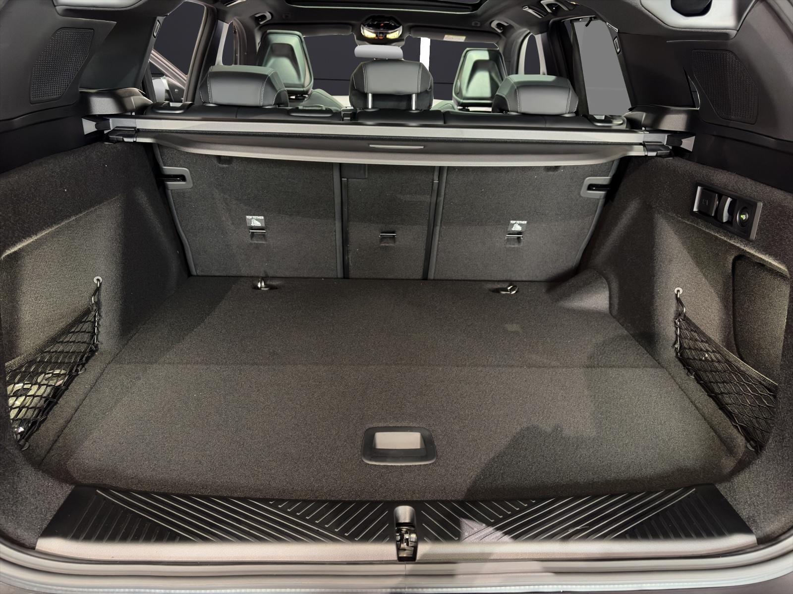 BMW X3 30e xDrive-image-14