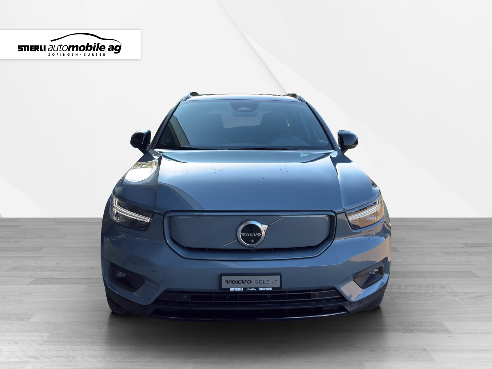 VOLVO XC40 P8 Twin Pro AWD-image-1