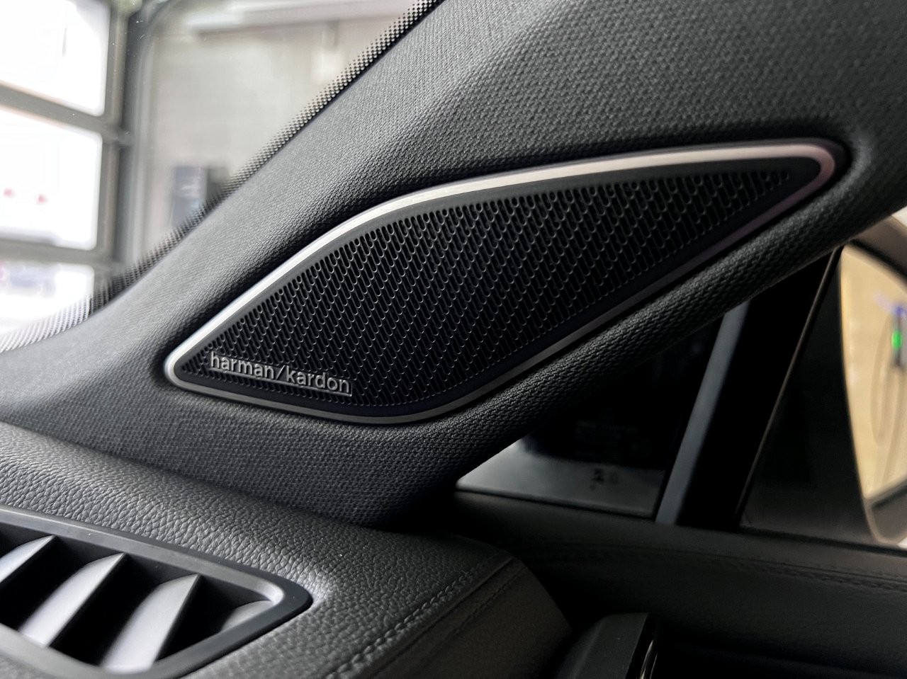 VW Tiguan 1.5 TSI evo2 eHybrid R-Line DSG-image-12