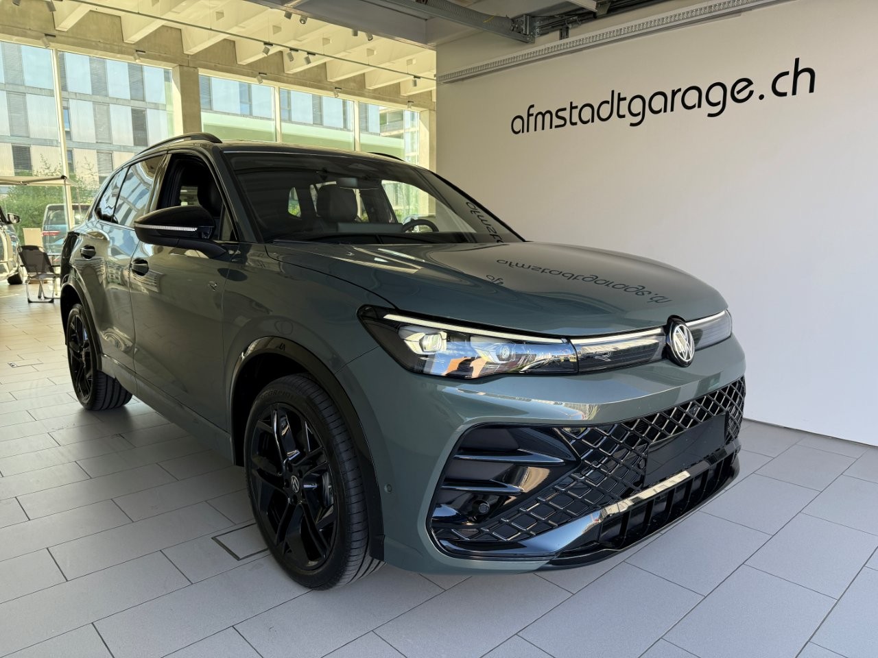 VW Tiguan 1.5 TSI evo2 eHybrid R-Line DSG-image-4