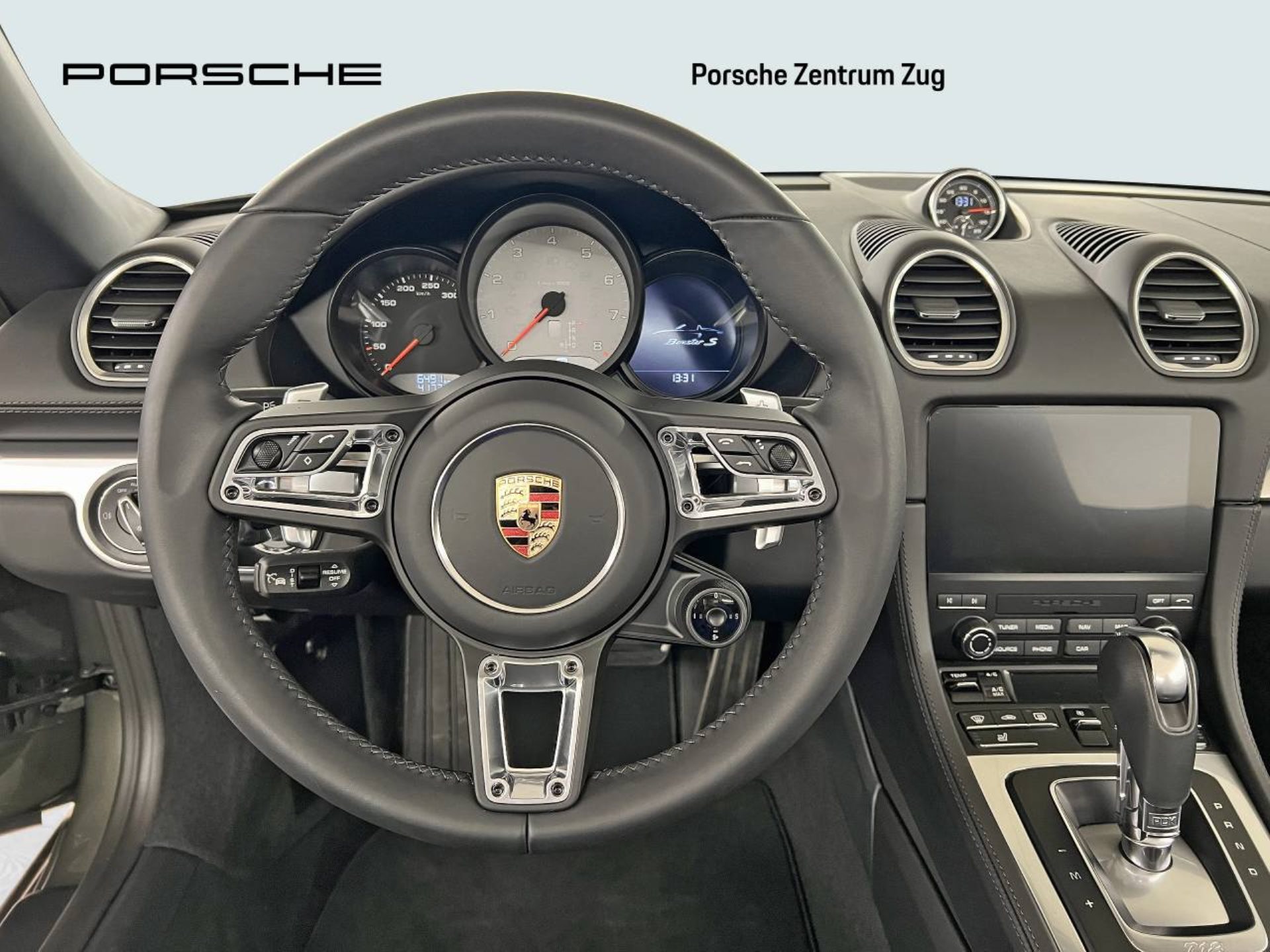 PORSCHE 718 Boxster S-image-16