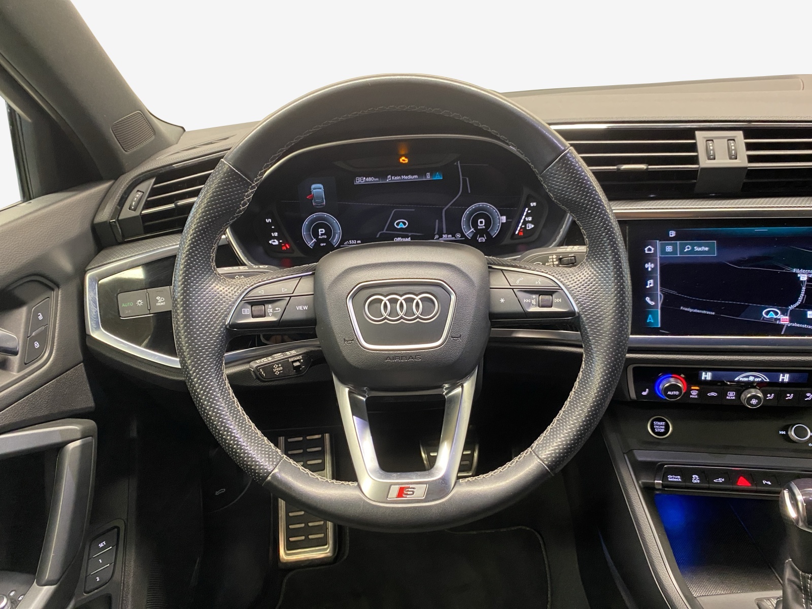 AUDI Q3 Sportback 45 TFSI e S line Attraction S-tronic-image-9