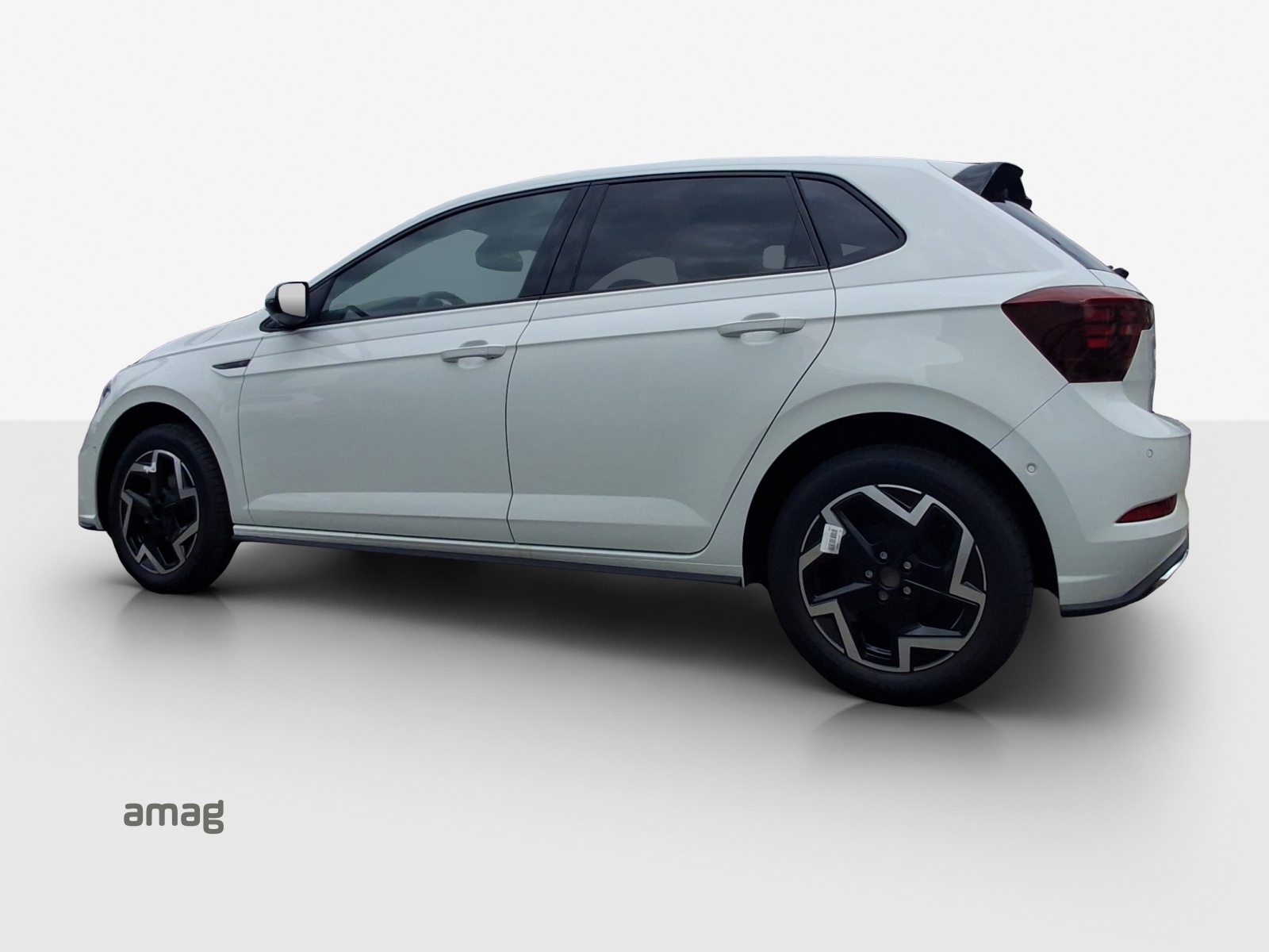 VW Polo 1.0 TSI R-Line DSG-image-2