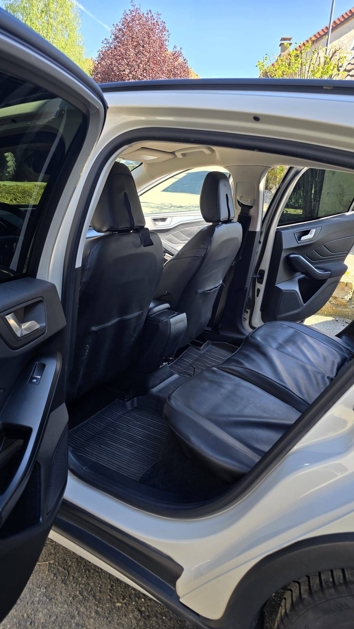 FORD 1.5 EcoBlue 120 Active-image-11