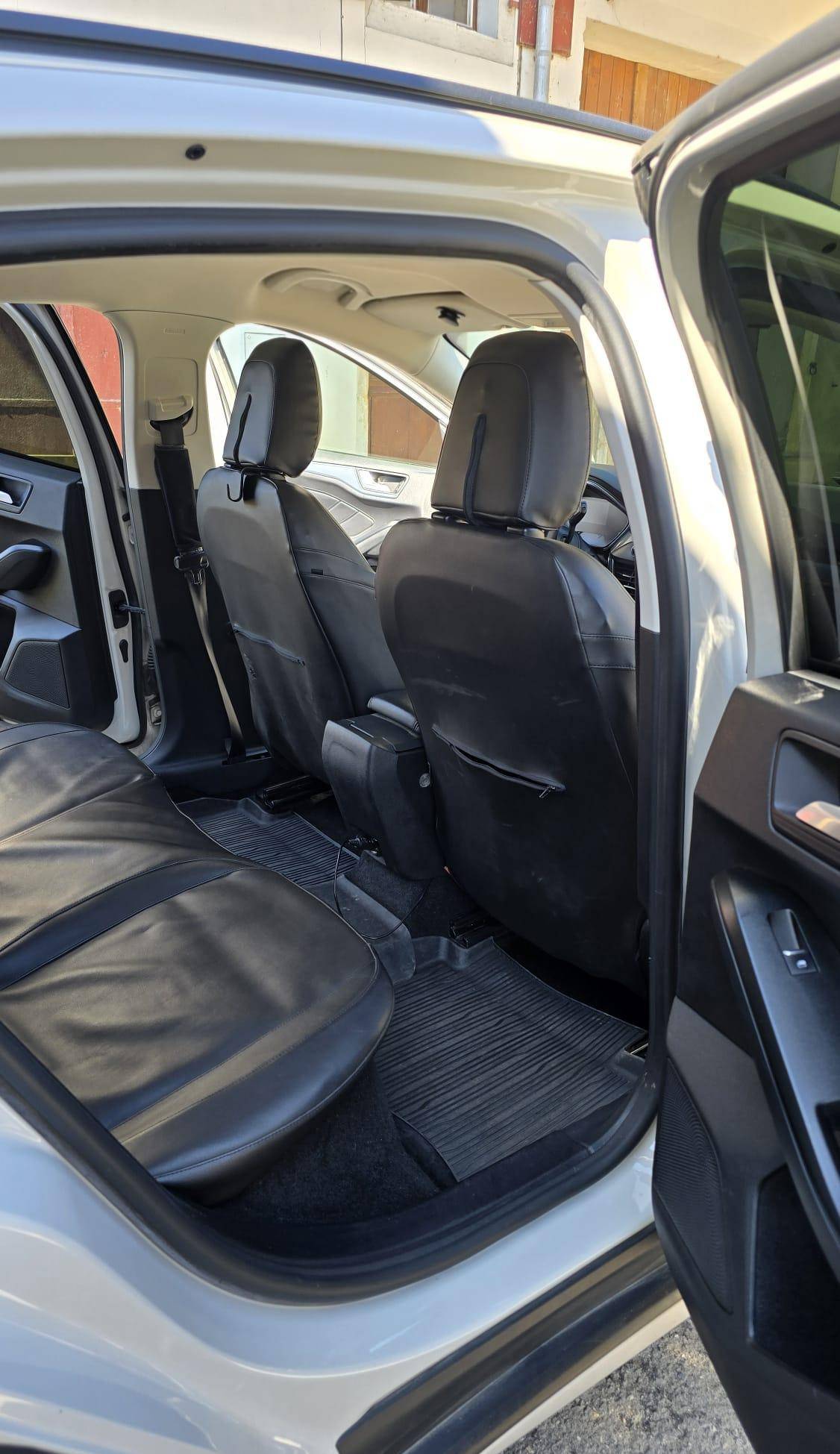 FORD 1.5 EcoBlue 120 Active-image-12