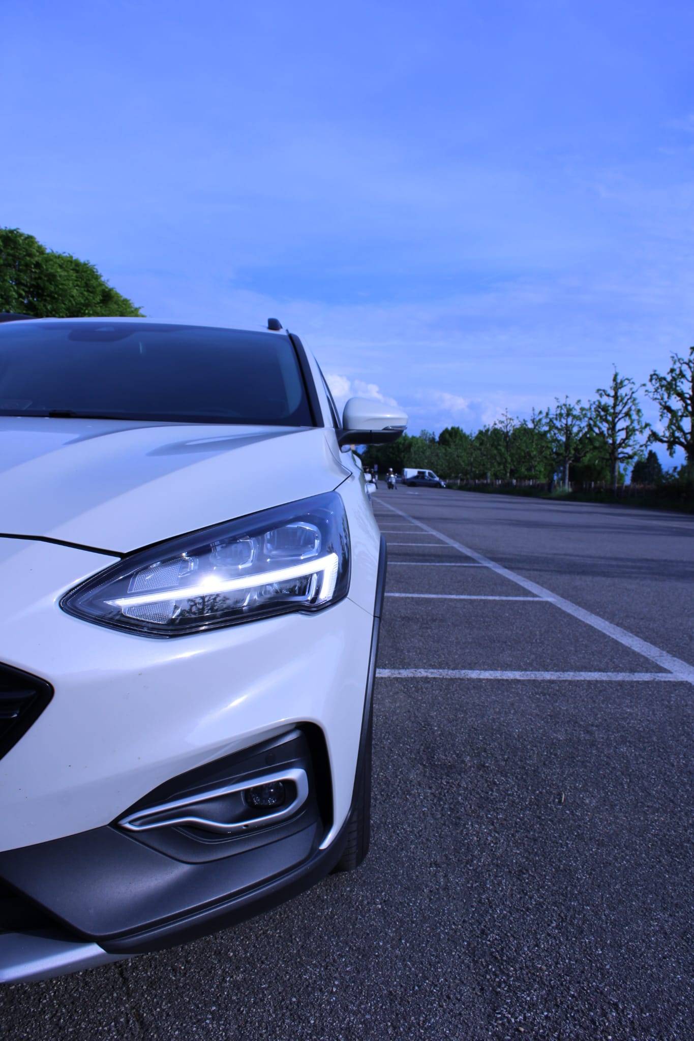 FORD 1.5 EcoBlue 120 Active-image-1