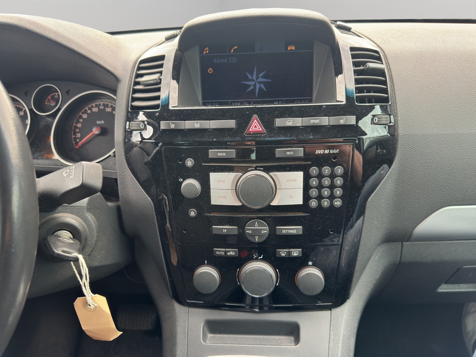 OPEL Zafira 1.8i 16V Sport-image-11