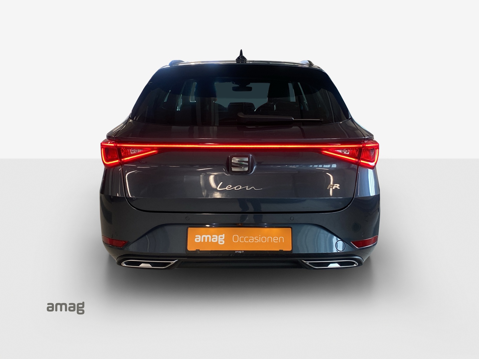 SEAT Leon ST 1.5 eTSI mHEV DSG Hola FR-image-3