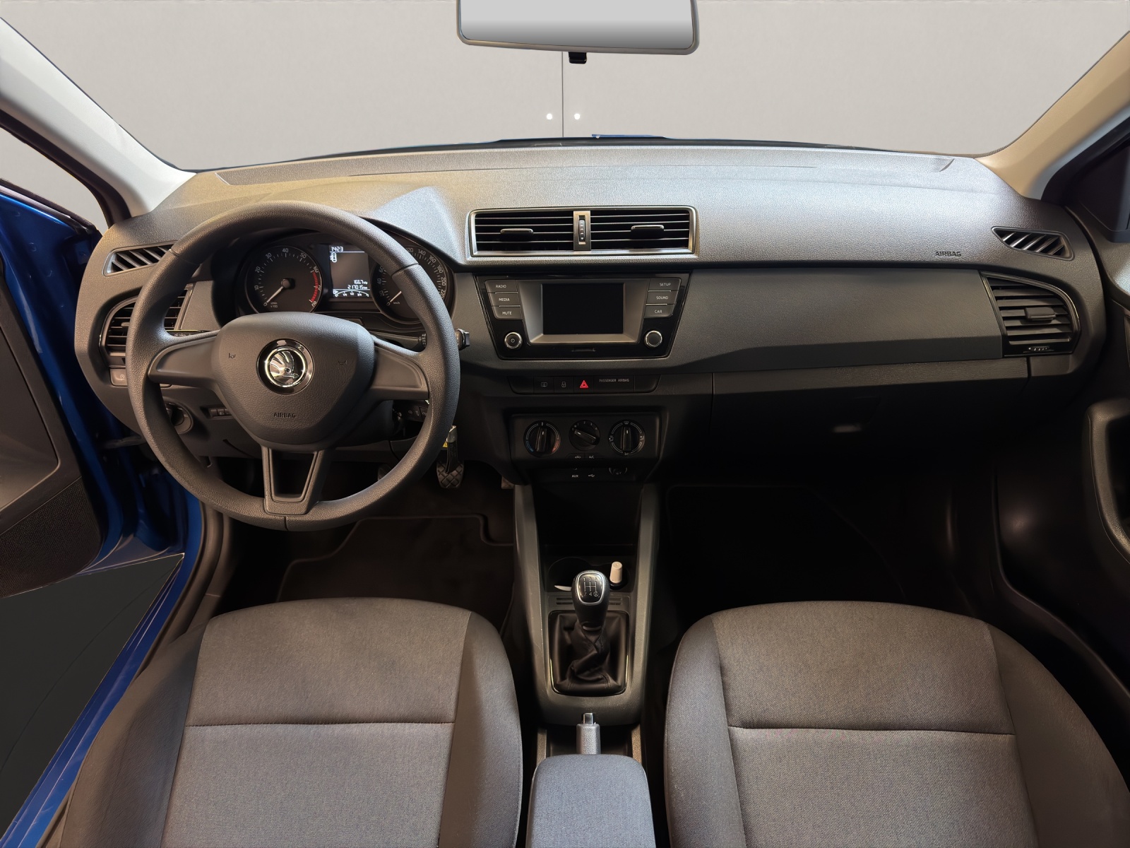 SKODA Fabia 1.0 MPI Active-image-8