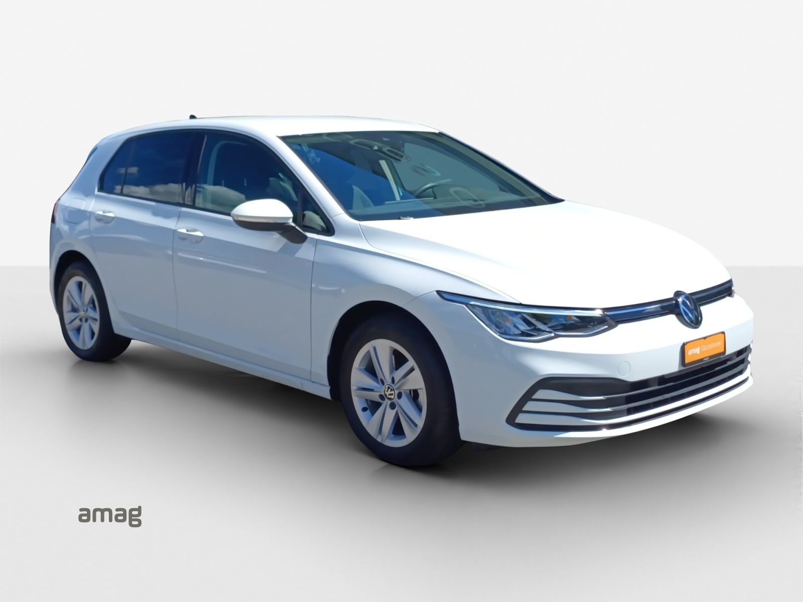 VW Golf 1.5 TSI ACT Life-image-5