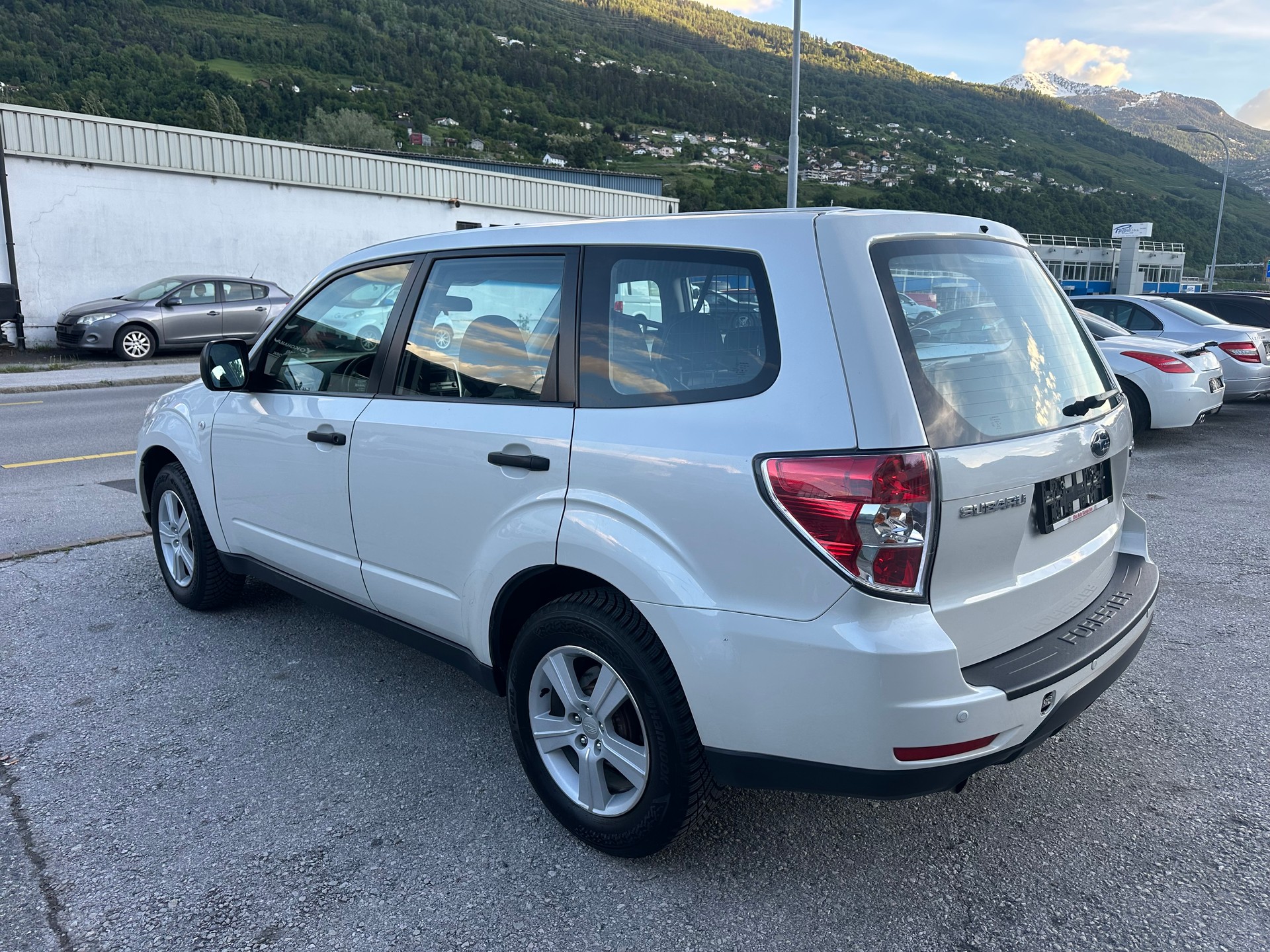 SUBARU Forester 2.0D X Swiss-image-5