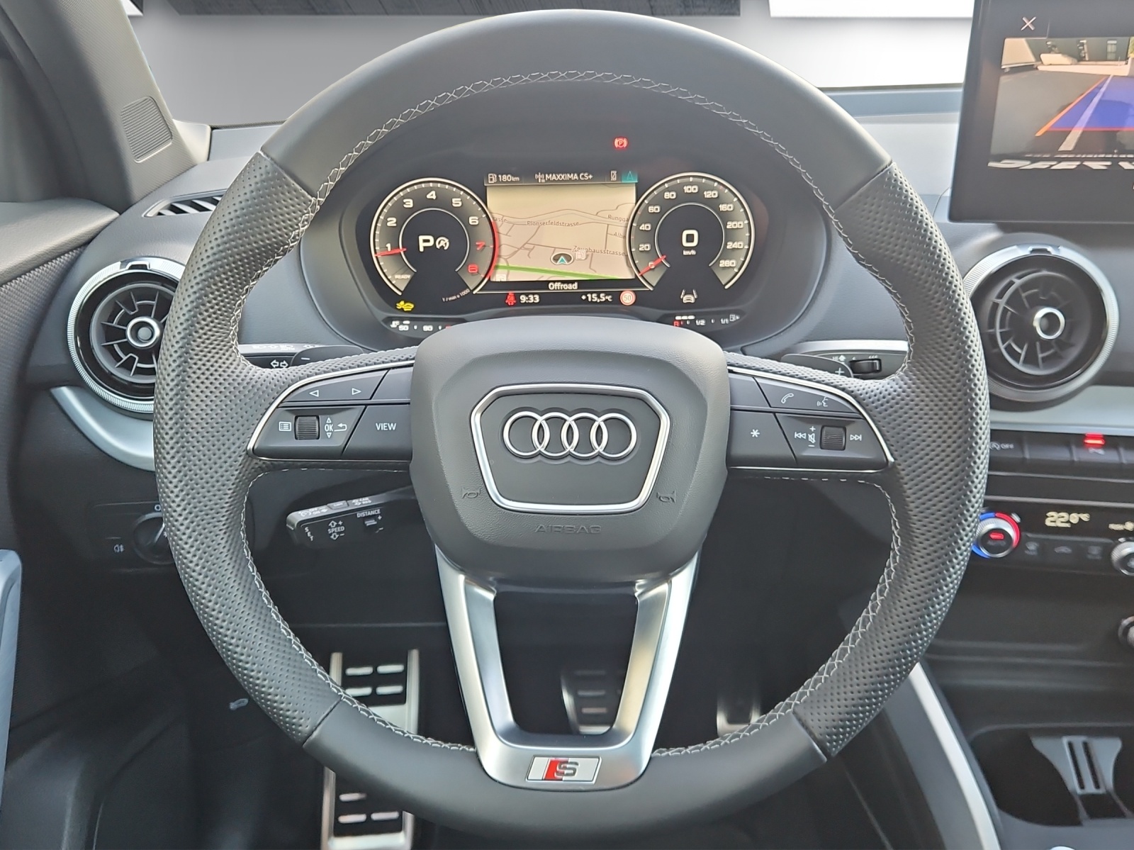 AUDI Aud Q2 40 TSI quattro S Line-image-9