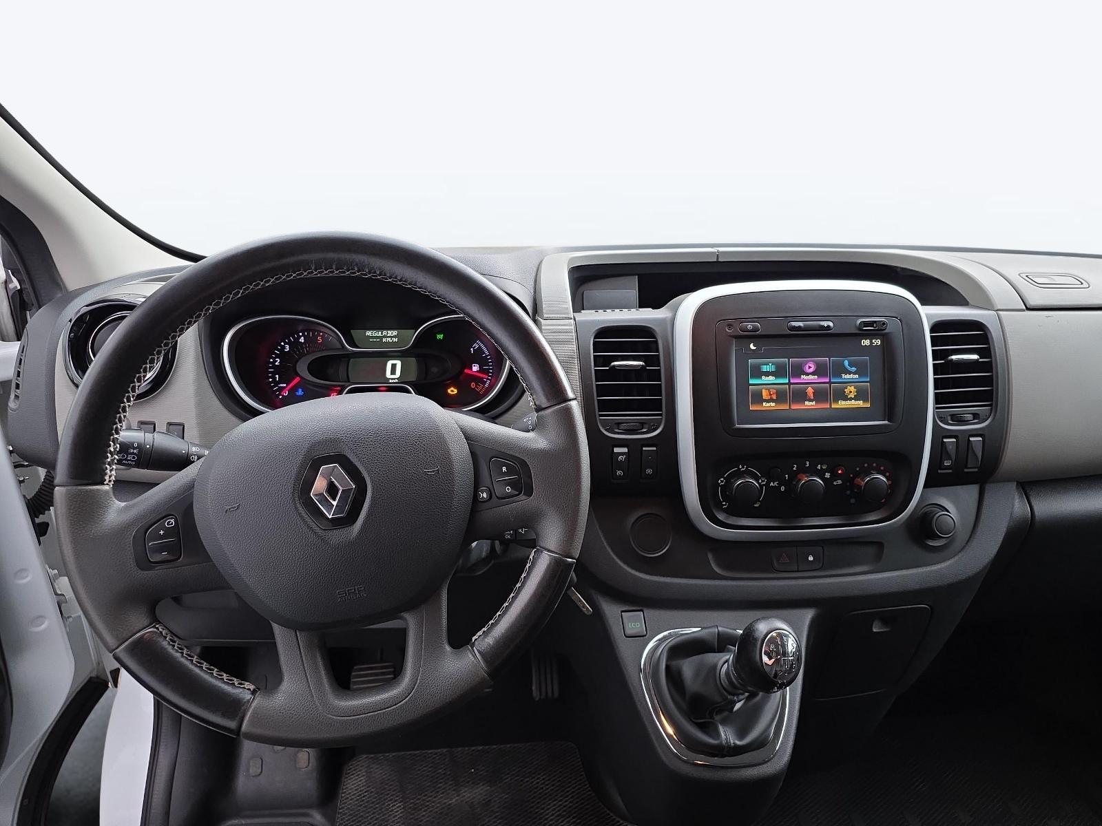 RENAULT Trafic Passenger 1.6 dCi TwinTurbo Authentique-image-4