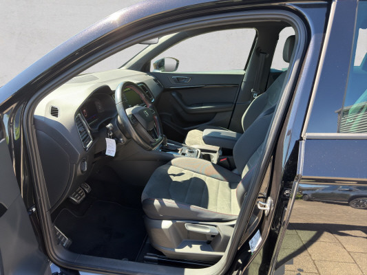 SEAT Ateca 2.0TDI FR 4D-image-10