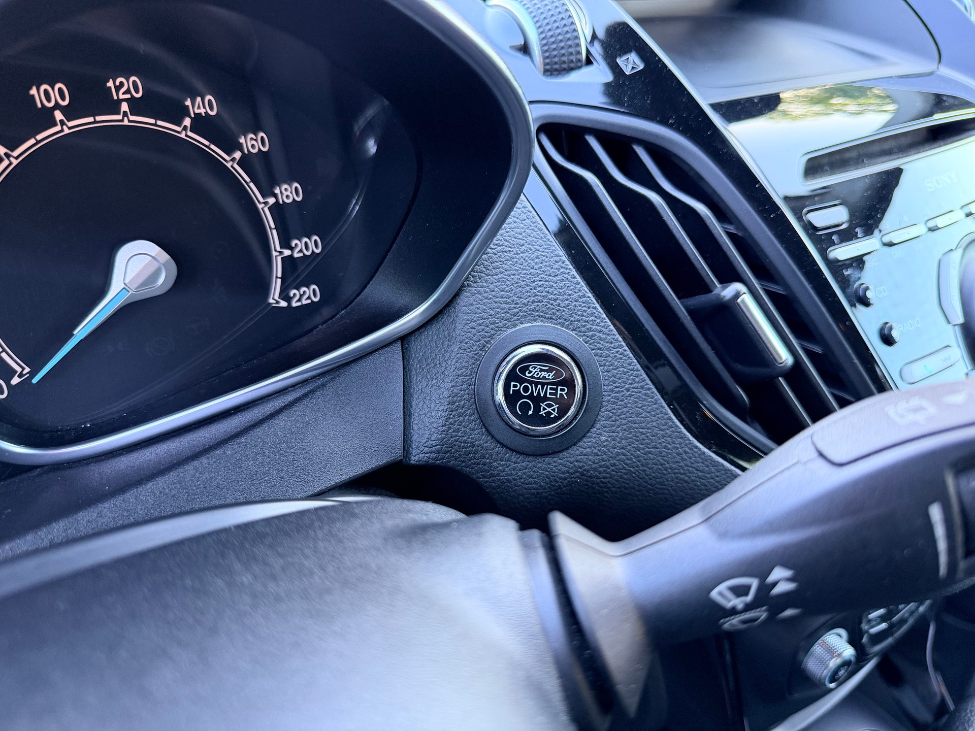 FORD B-Max 1.6 Ti-VCT TitaniumX PowerShift-image-22
