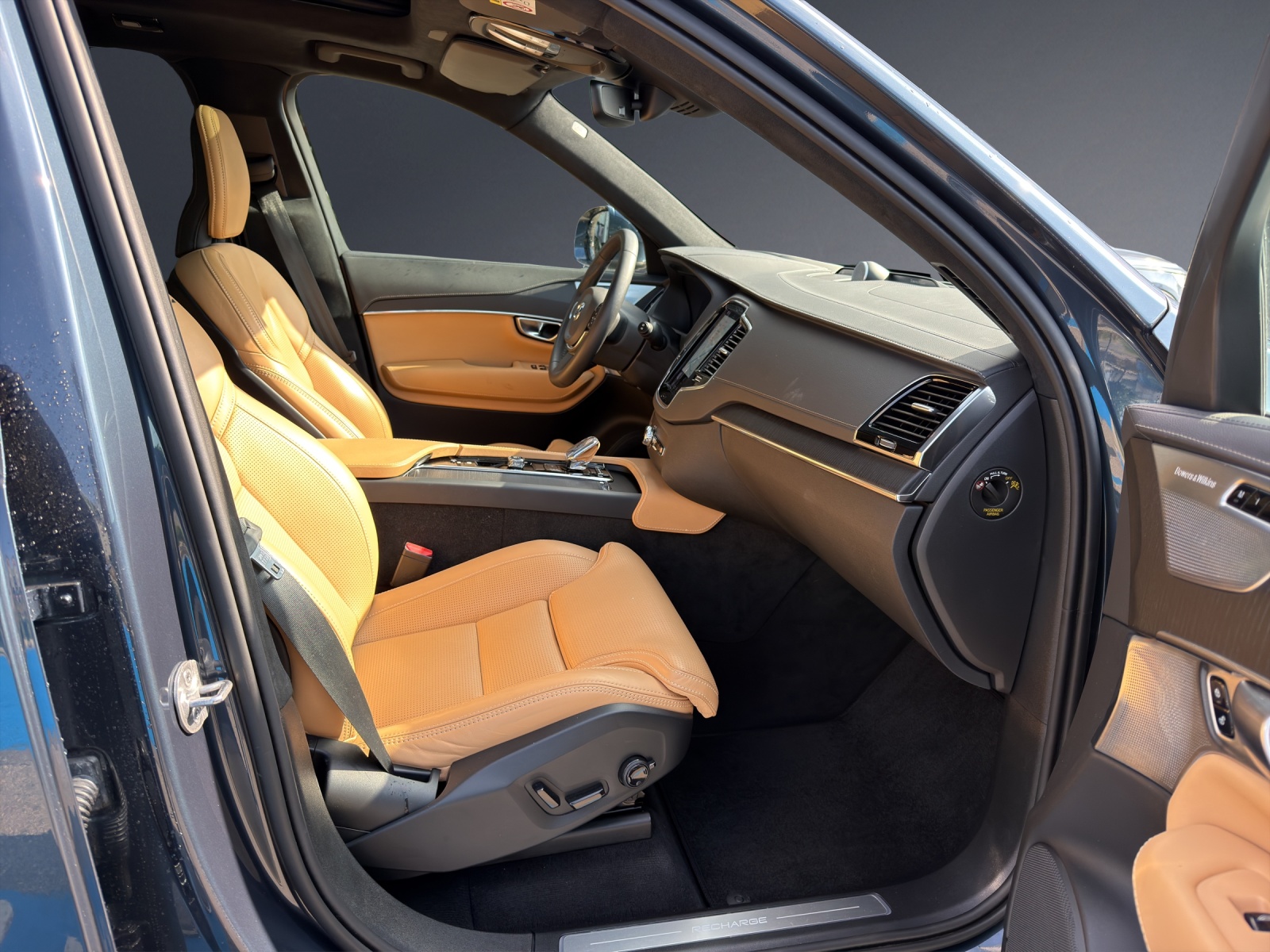 Image VOLVO XC90 XC90 T8 eAWD PluginHybrid Ultimate Bright Geartronic
