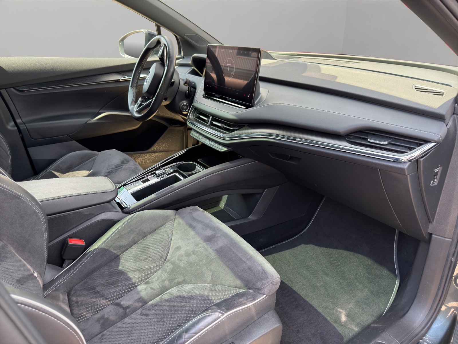 SKODA Enyaq iV 80 SportLine-image-16