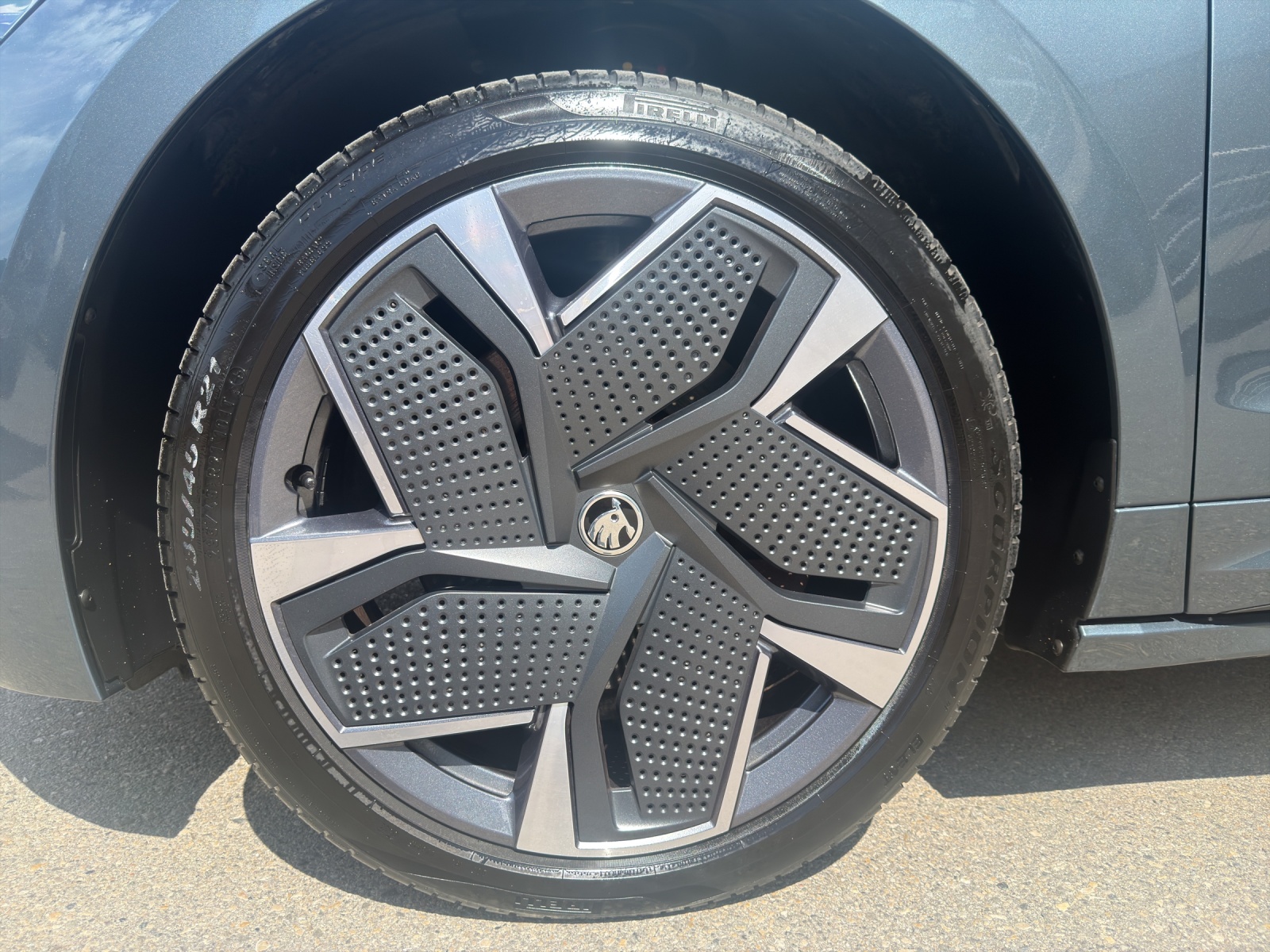 SKODA Enyaq iV 80 SportLine-image-18