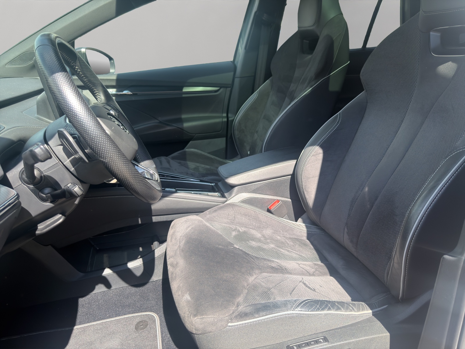 SKODA Enyaq iV 80 SportLine-image-7