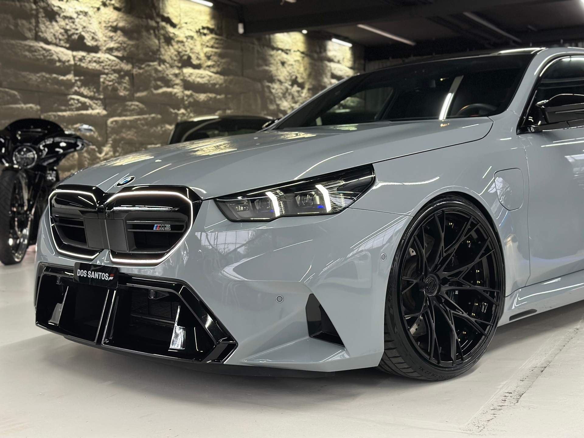 BMW M5 xDrive-image-11