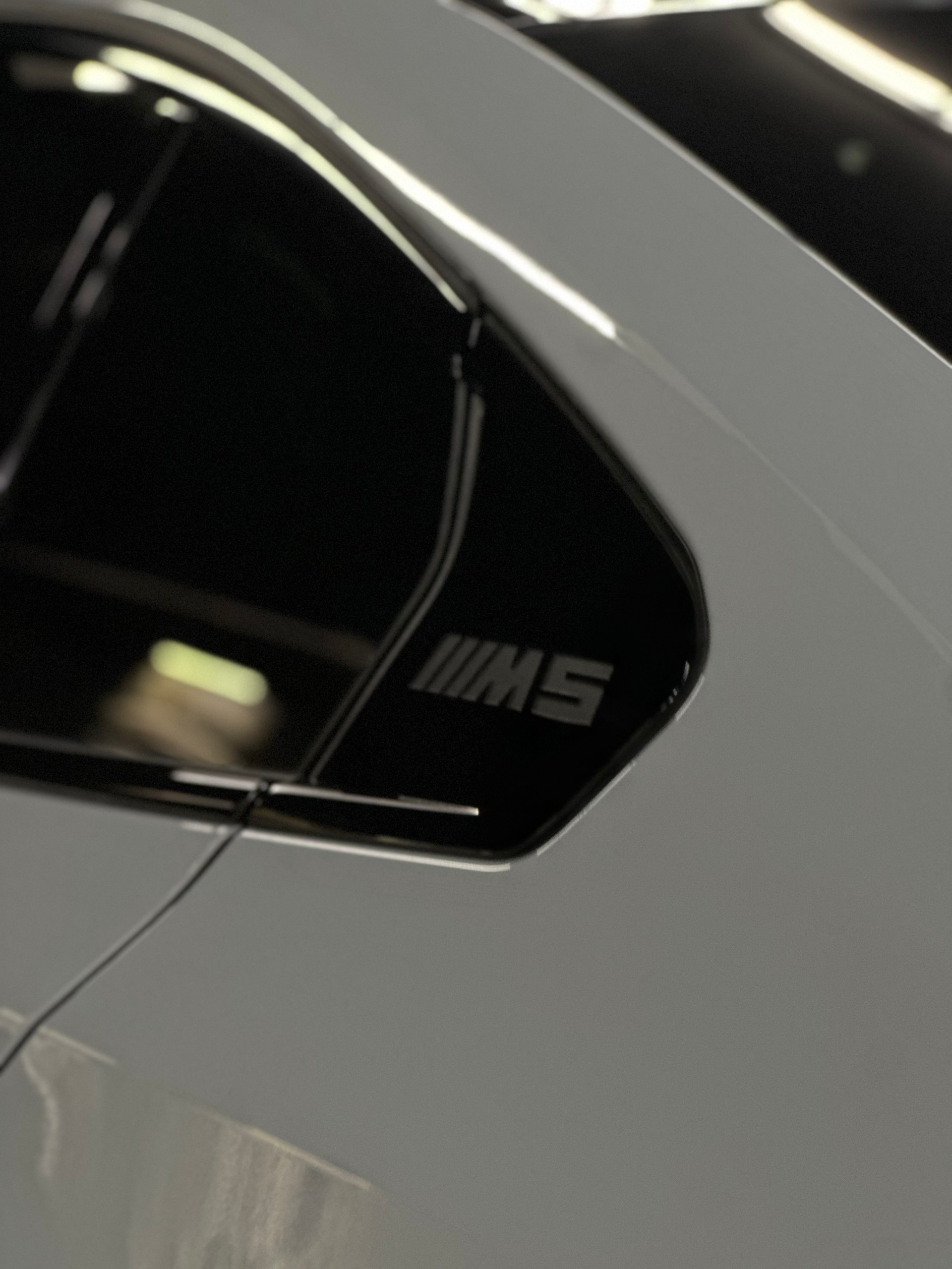 BMW M5 xDrive-image-12