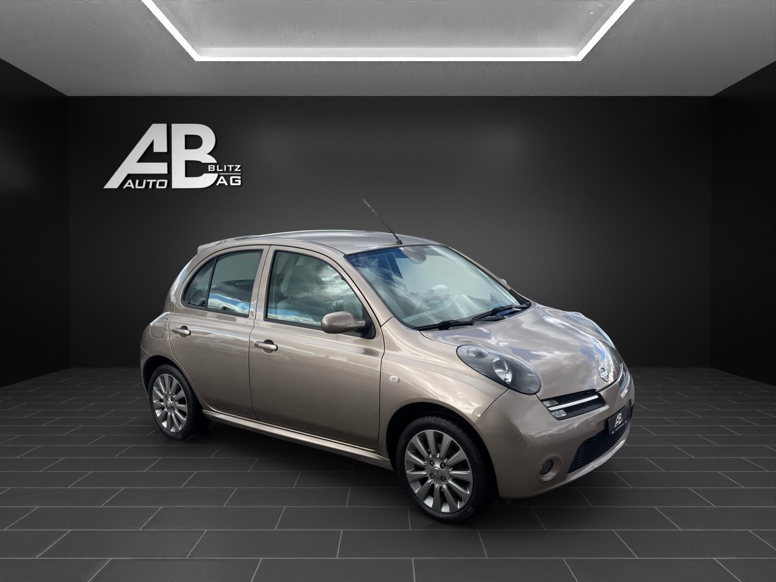 NISSAN Micra 1.6 SR Pack mit 110 PS-image-5