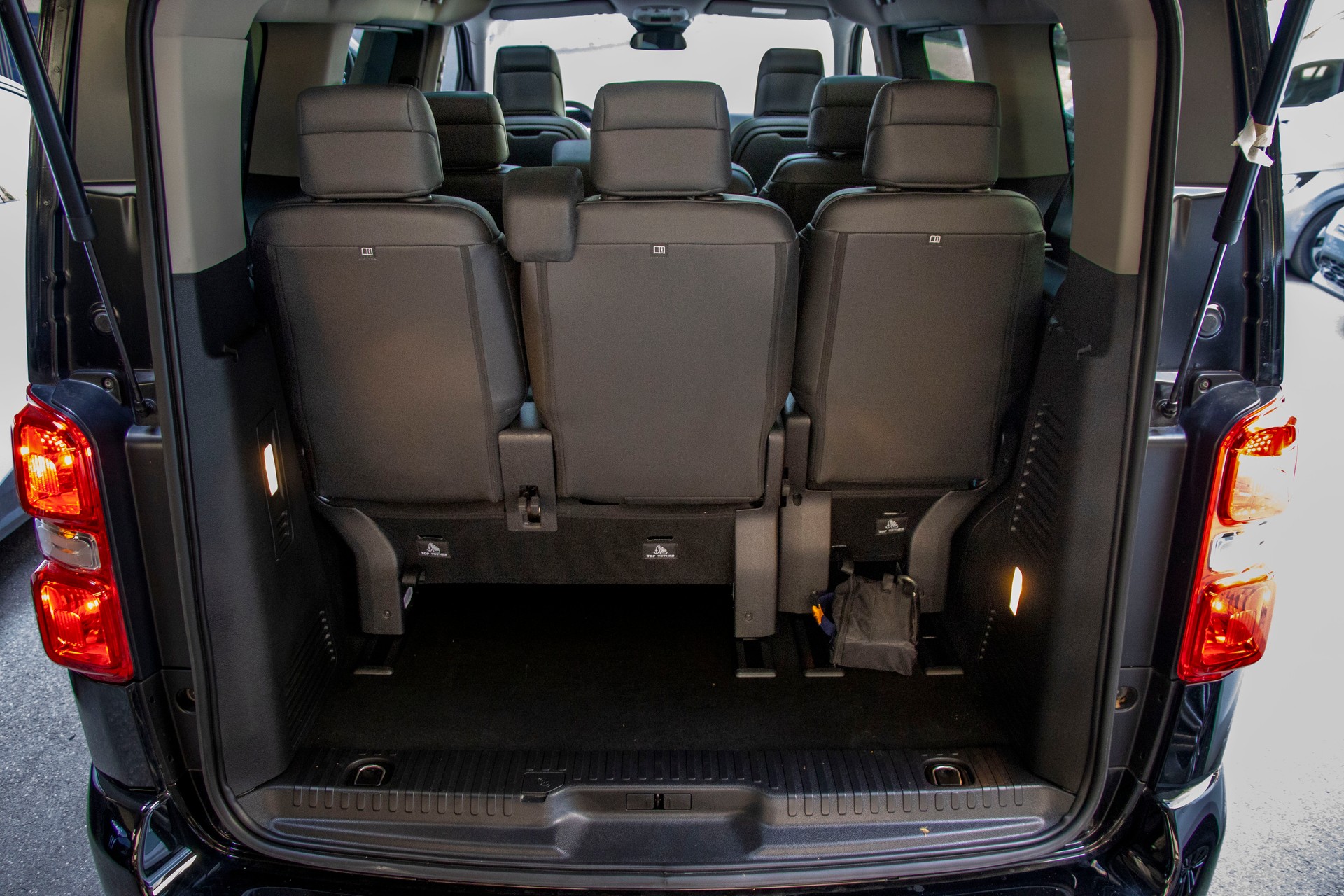 CITROEN Spacetourer 2.0 BlueHDi Max M EAT8-image-7