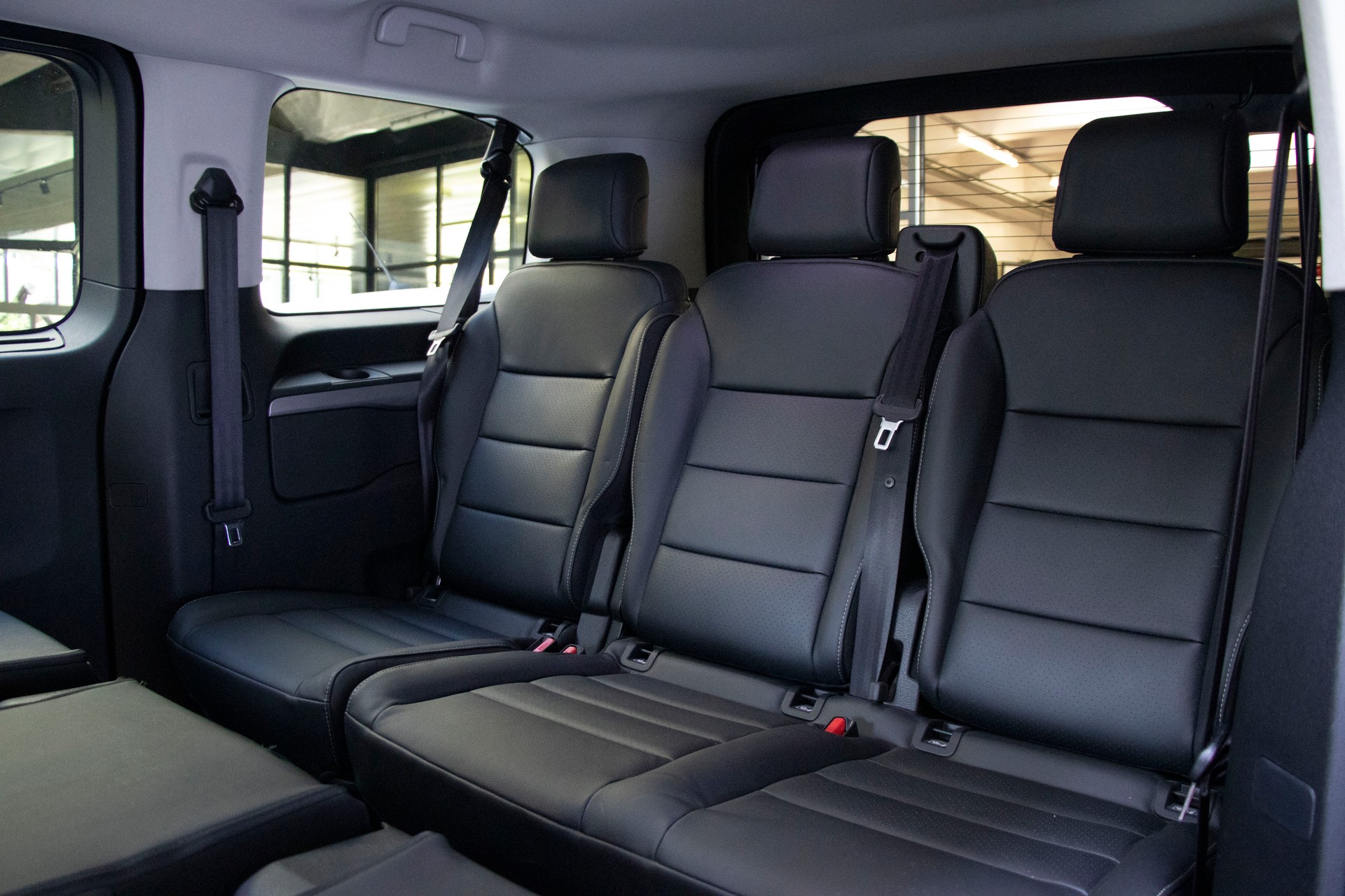 CITROEN Spacetourer 2.0 BlueHDi Max M EAT8-image-15