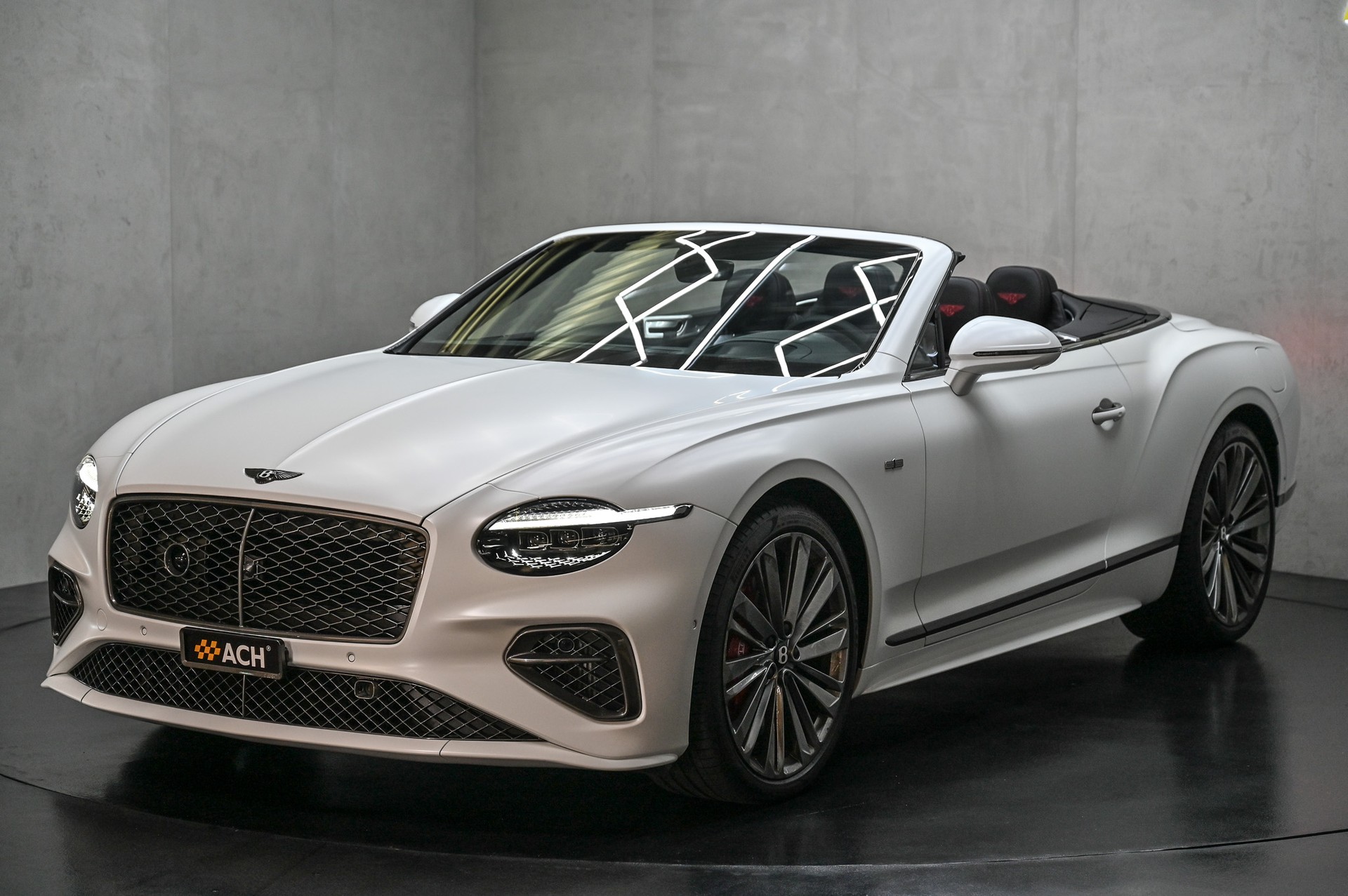 BENTLEY Continental GTC 4.0 V8 Hybrid Speed First Edition-image-2
