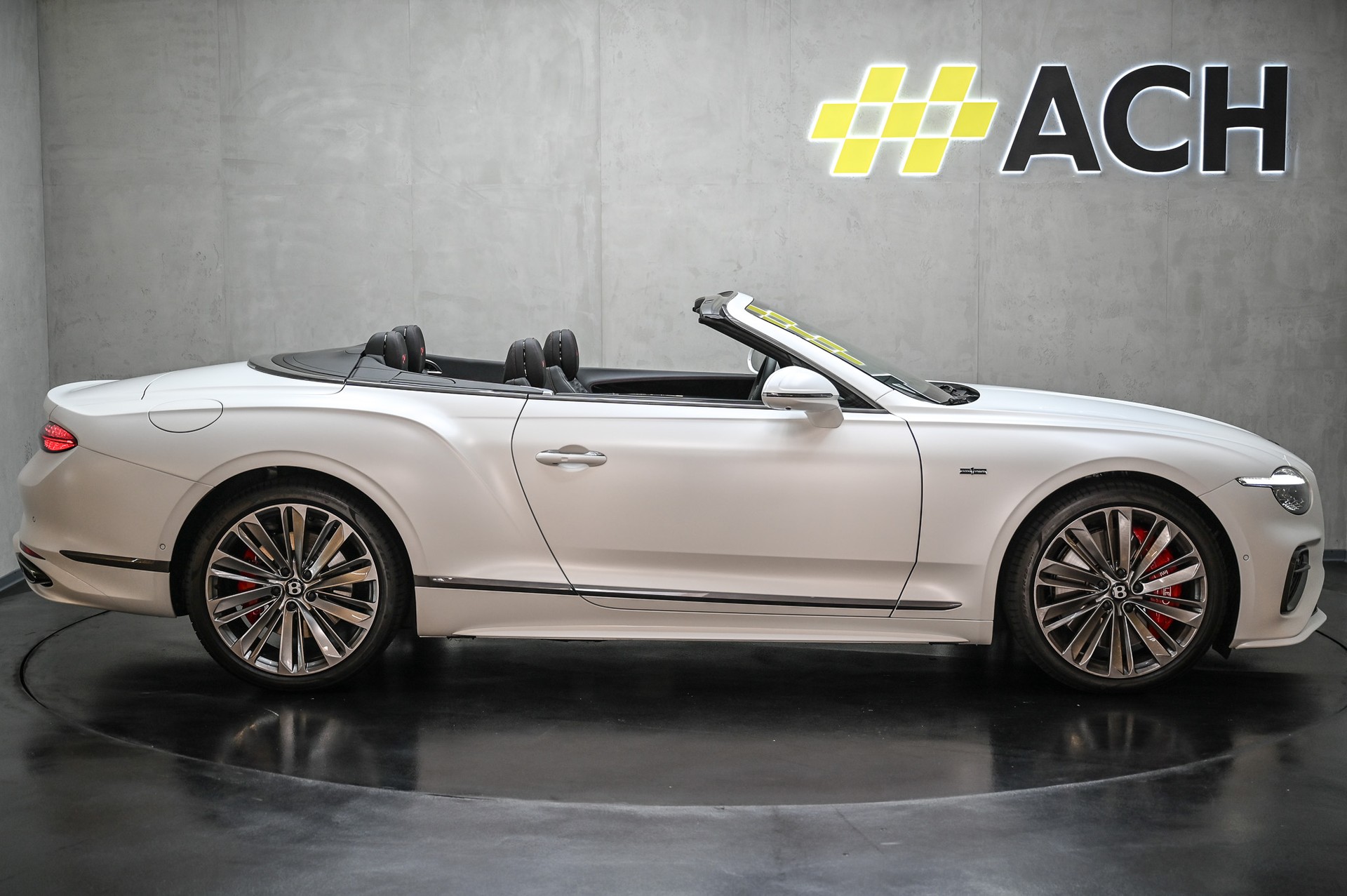 BENTLEY Continental GTC 4.0 V8 Hybrid Speed First Edition-image-13