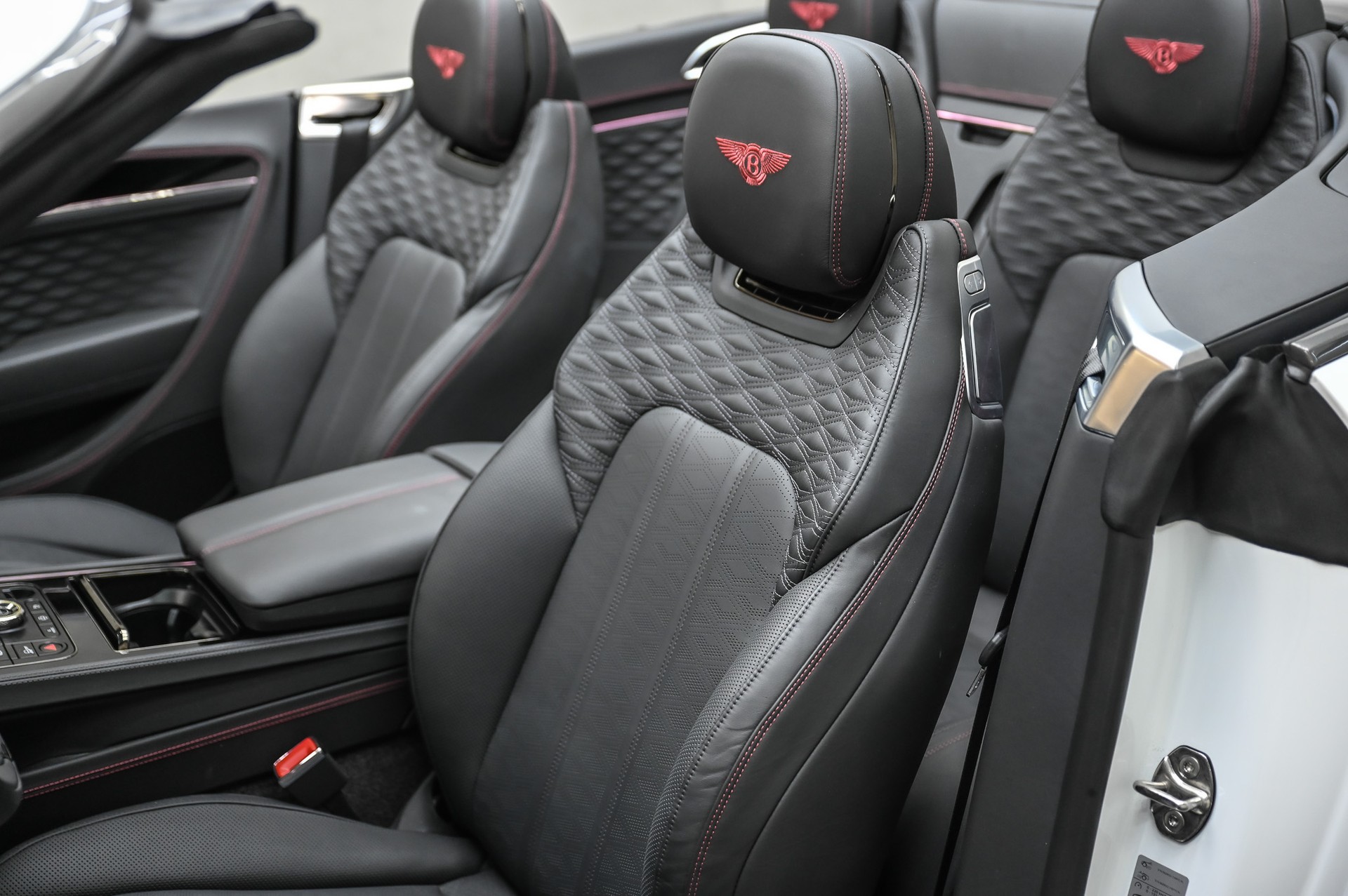 BENTLEY Continental GTC 4.0 V8 Hybrid Speed First Edition-image-21