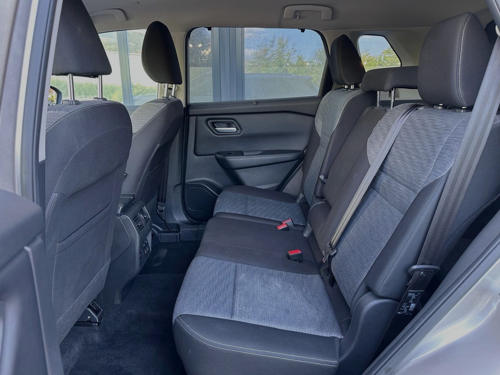 NISSAN X-Trail 1.5 VC-T N-Connecta e-4orce 7Plätzer-image-6