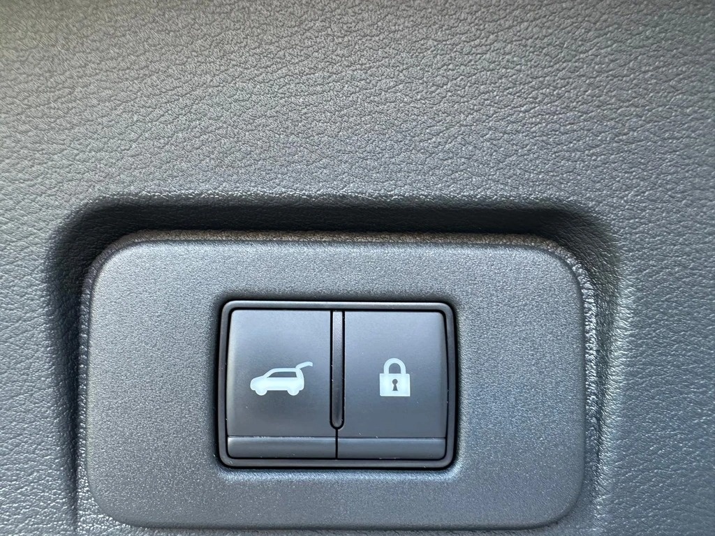 NISSAN X-Trail 1.5 VC-T N-Connecta e-4orce 7Plätzer-image-17