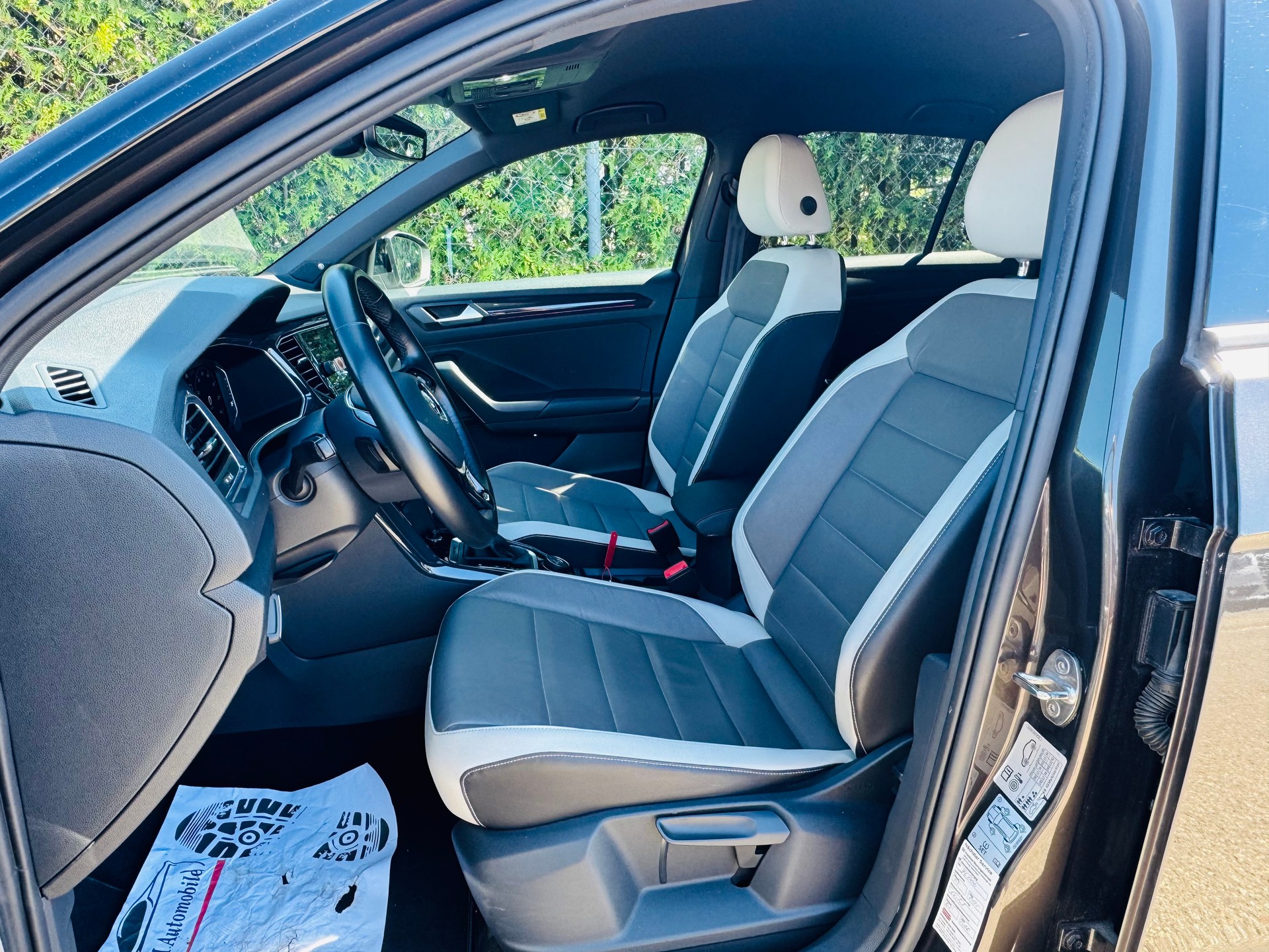 VW T-Roc 2.0 TSI Sport DSG 4Motion-image-10